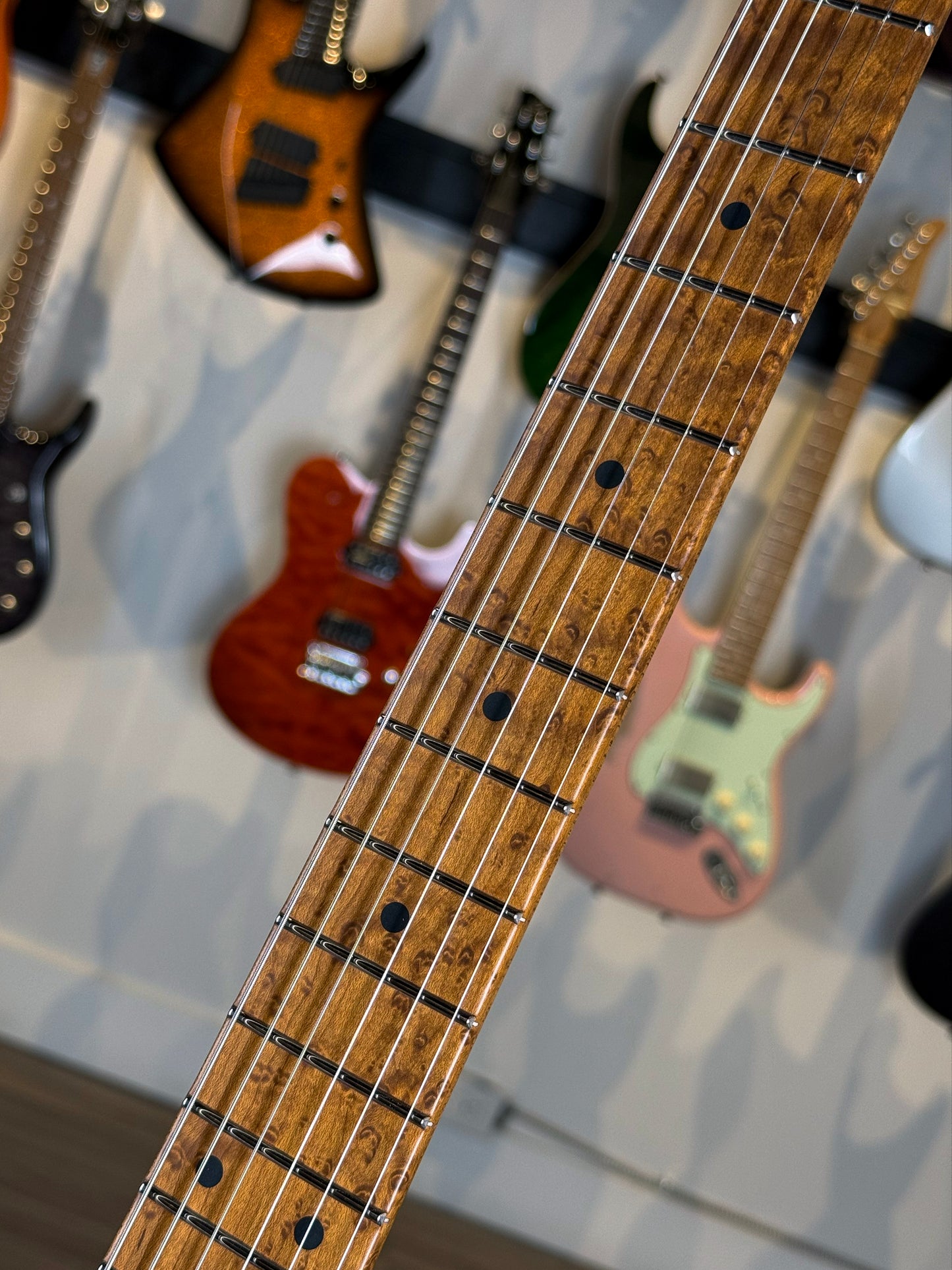 Suhr Mateus Asato Classic S Signature Series | Black Gloss