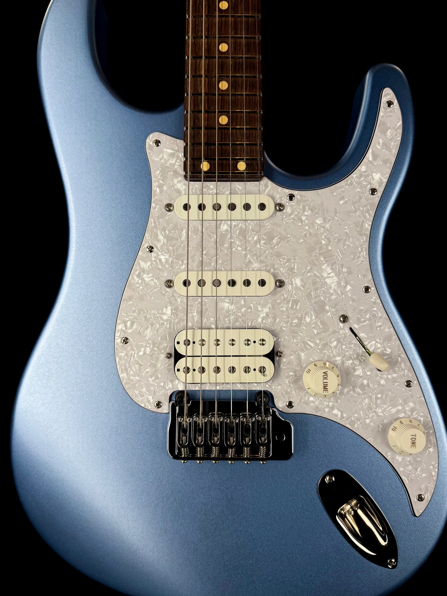 LSL Instruments Saticoy 24 One B | Satin Pelham Blue