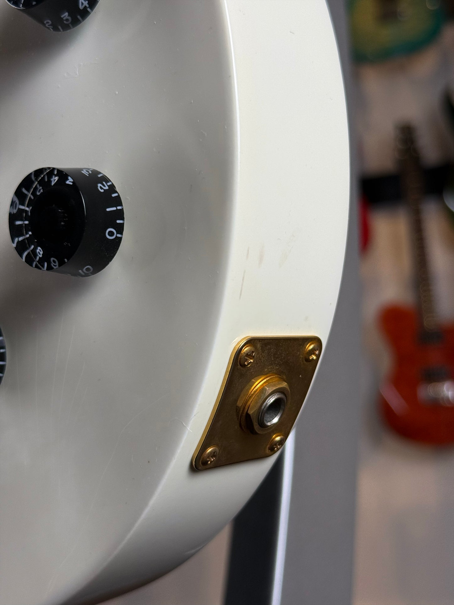 Gibson Les Paul Studio | Alpine White