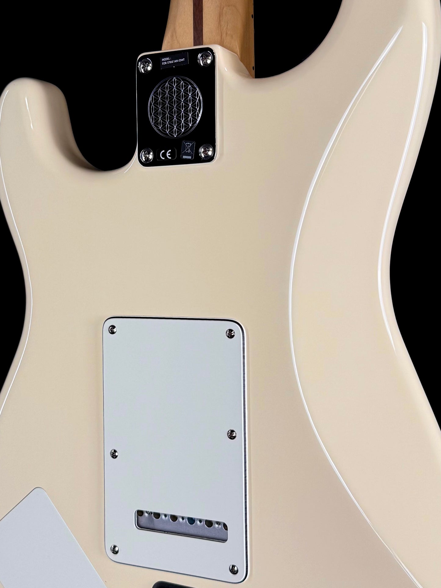 Fender EOB Ed O'Brien Sustainer Stratocaster | Olympic White