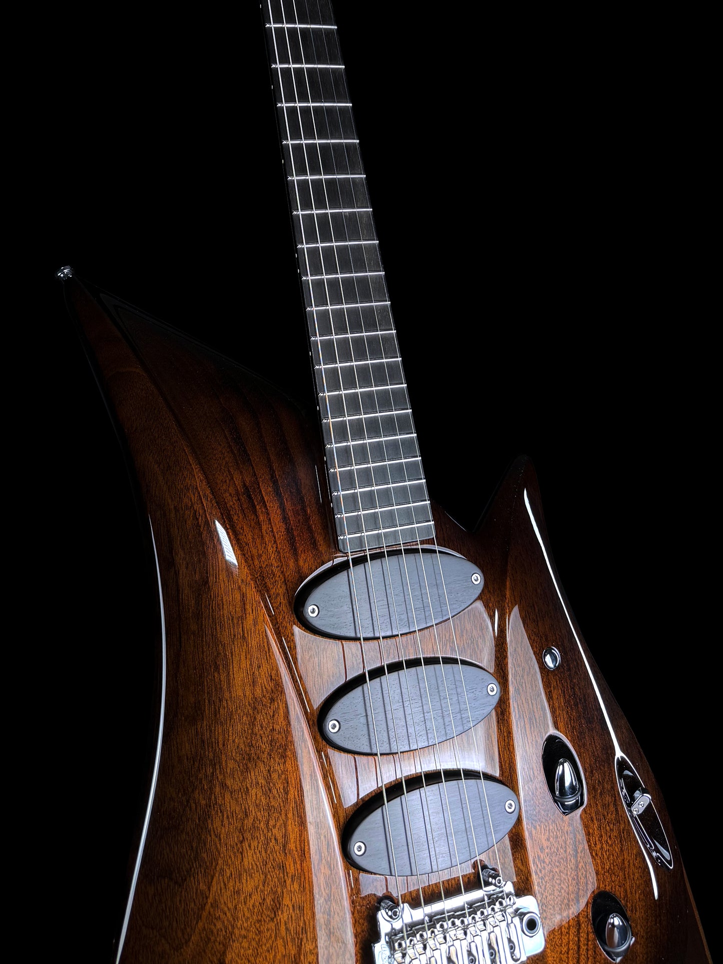 Teuffel Niwa Prodigy #15 | Amati Dark Brown Sunburst