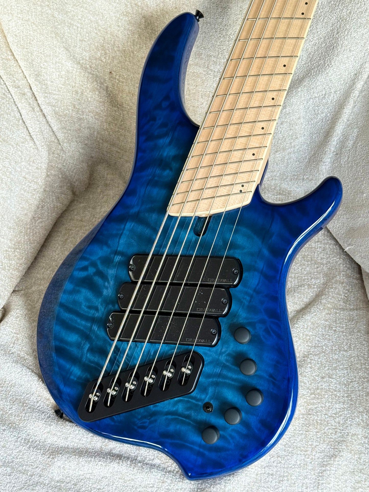 Dingwall Guitars Combustion C3 6 String | Indigoburst Quilt