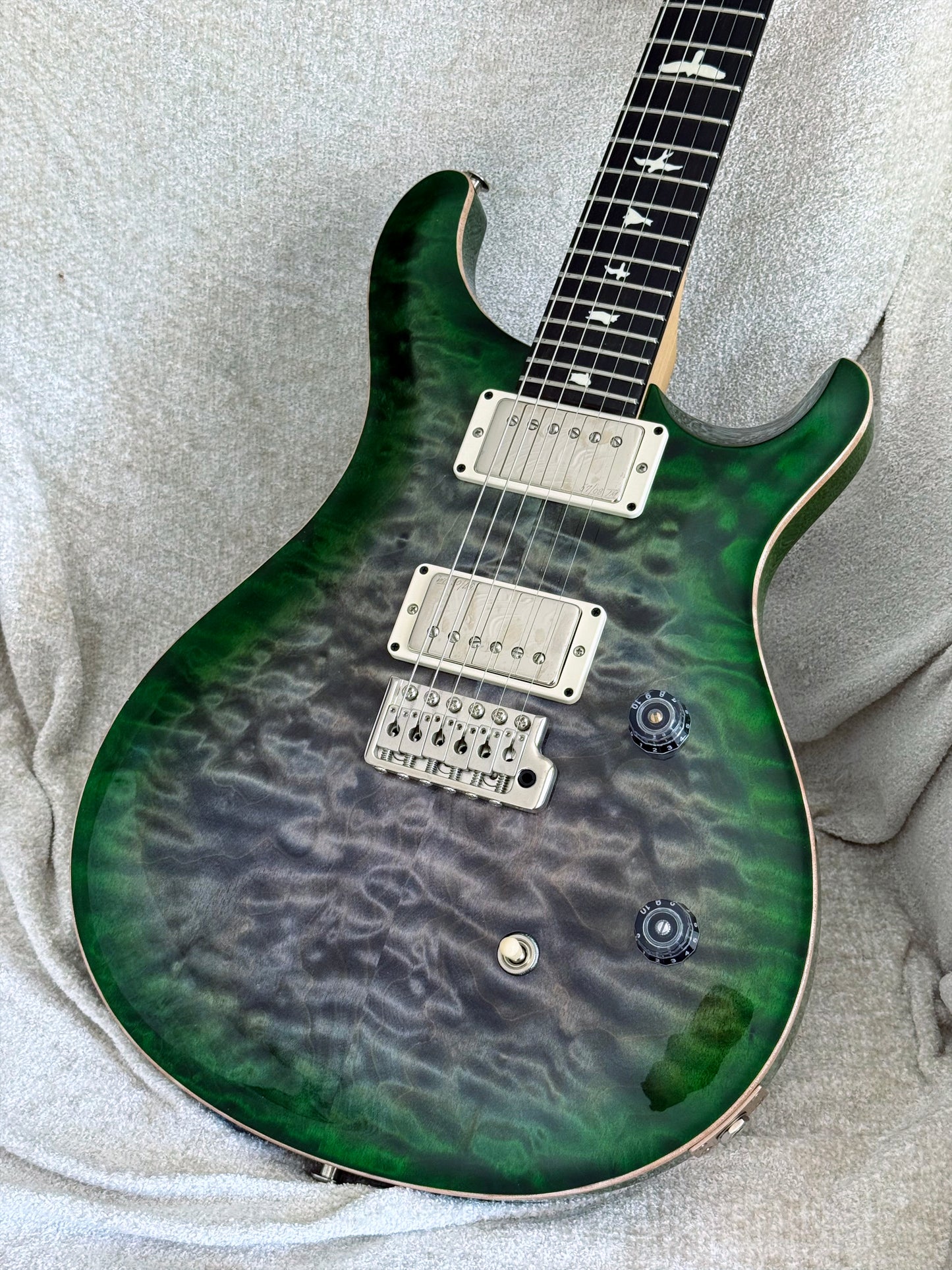 PRS CE 24 Quilt Limited Edition | Faded Grey Black Green Burst (Pre-Owned)