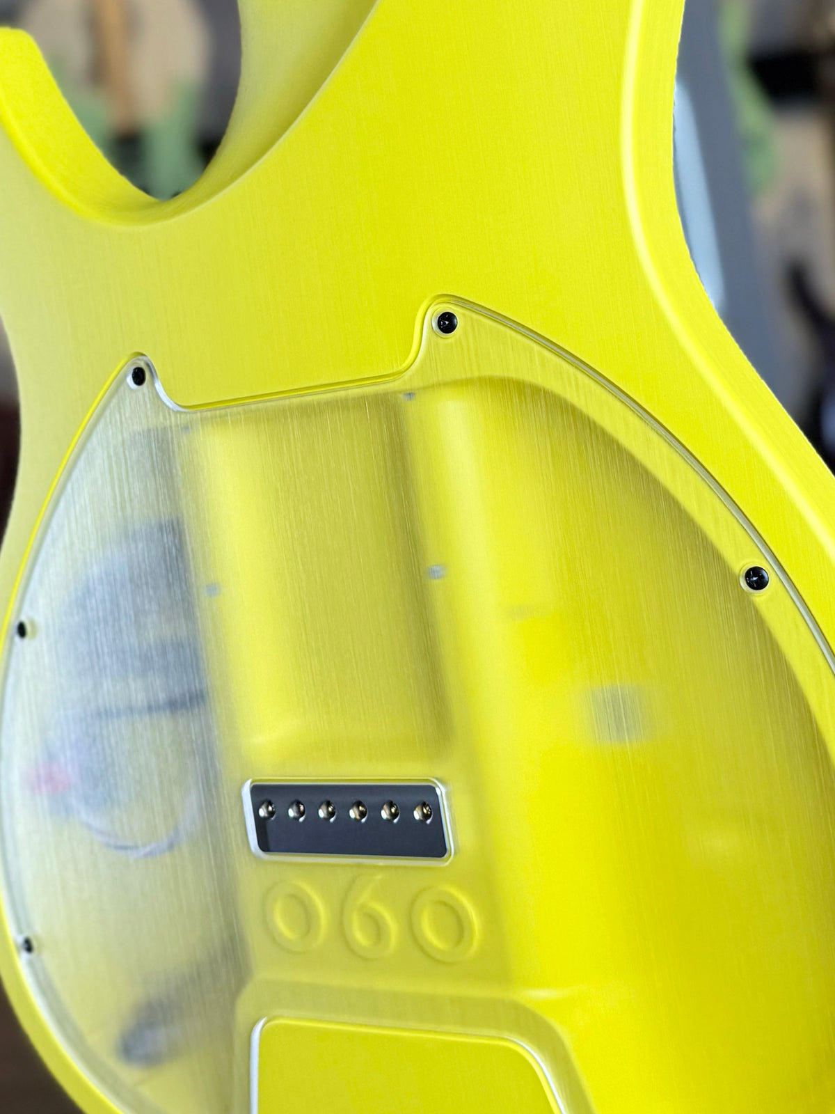 Aristides 060R | R Yellow