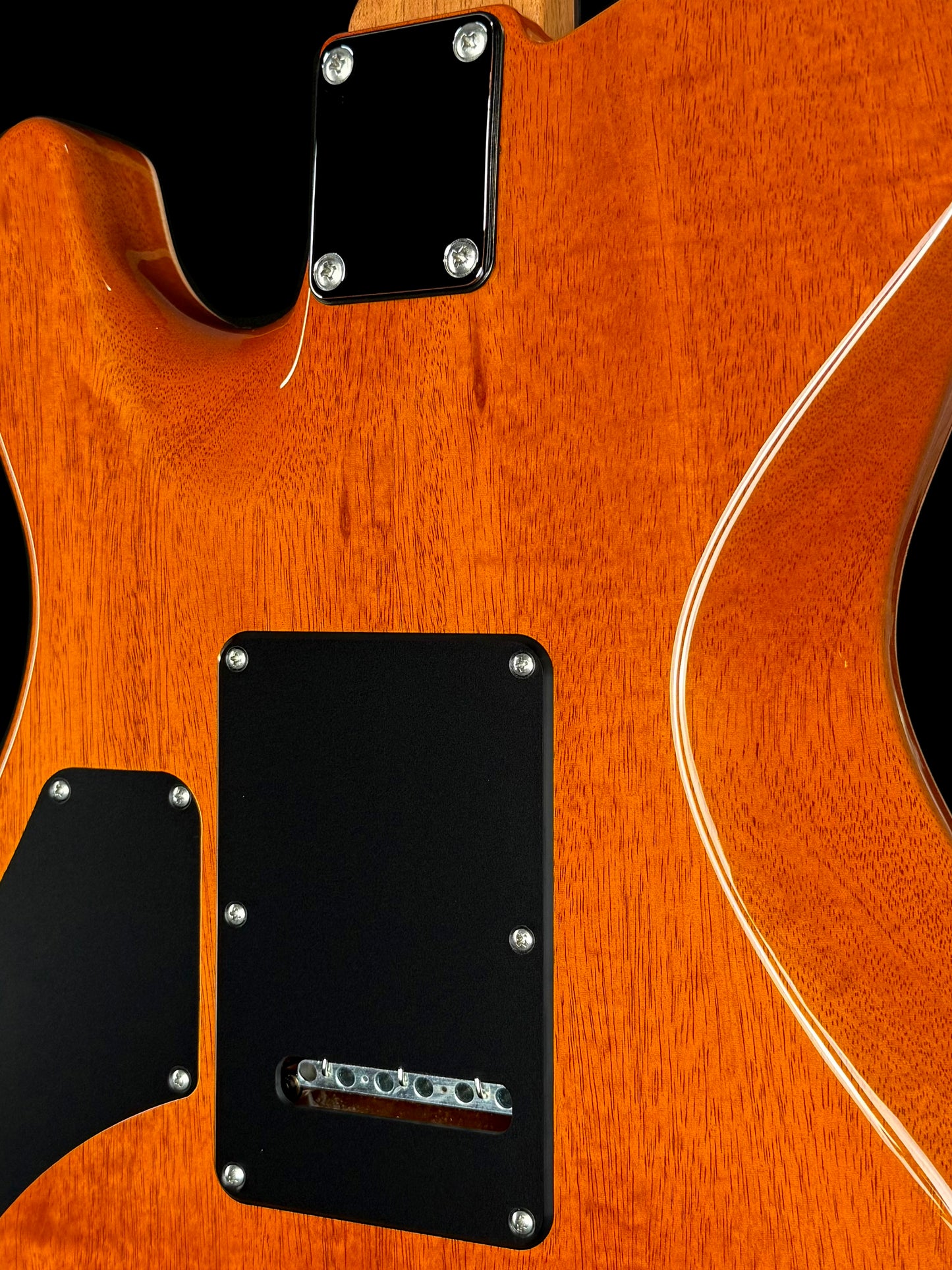 Suhr Oso Short-Scale | Custom Orange Stain