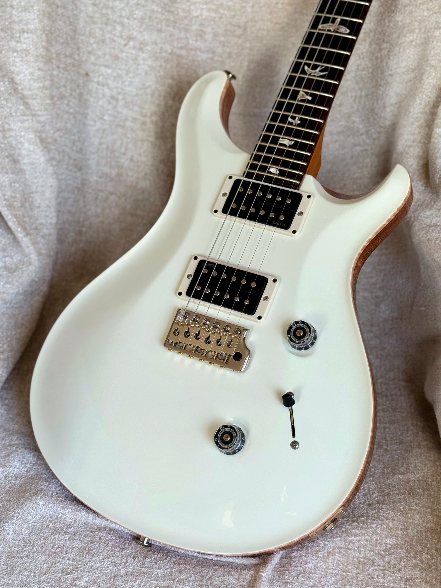 PRS Custom 24 | Antique White with Natural Back