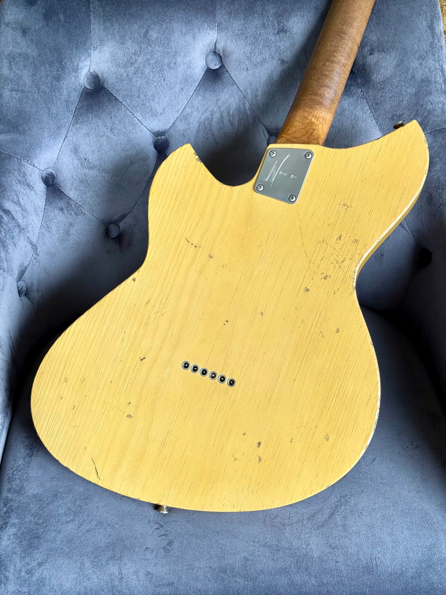 Novo Guitars Serus T LTD | Butterscotch Blonde