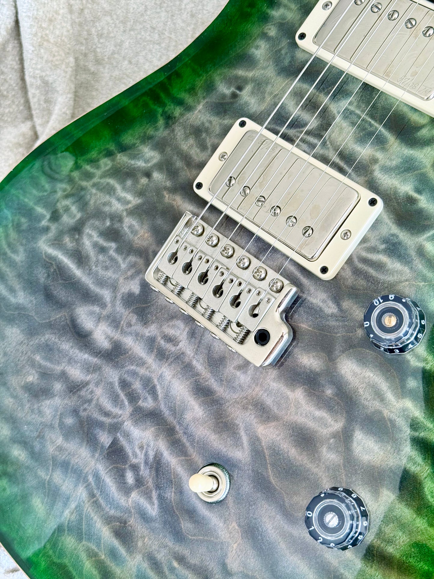 PRS CE 24 Quilt Limited Edition | Faded Grey Black Green Burst (Pre-Owned)