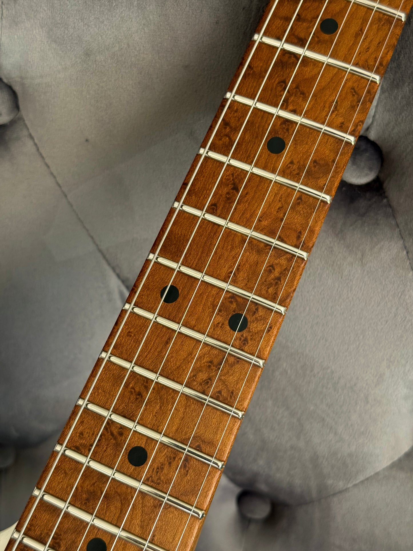 Suhr Pete Thorn Signature Traditional 90 | Trans White