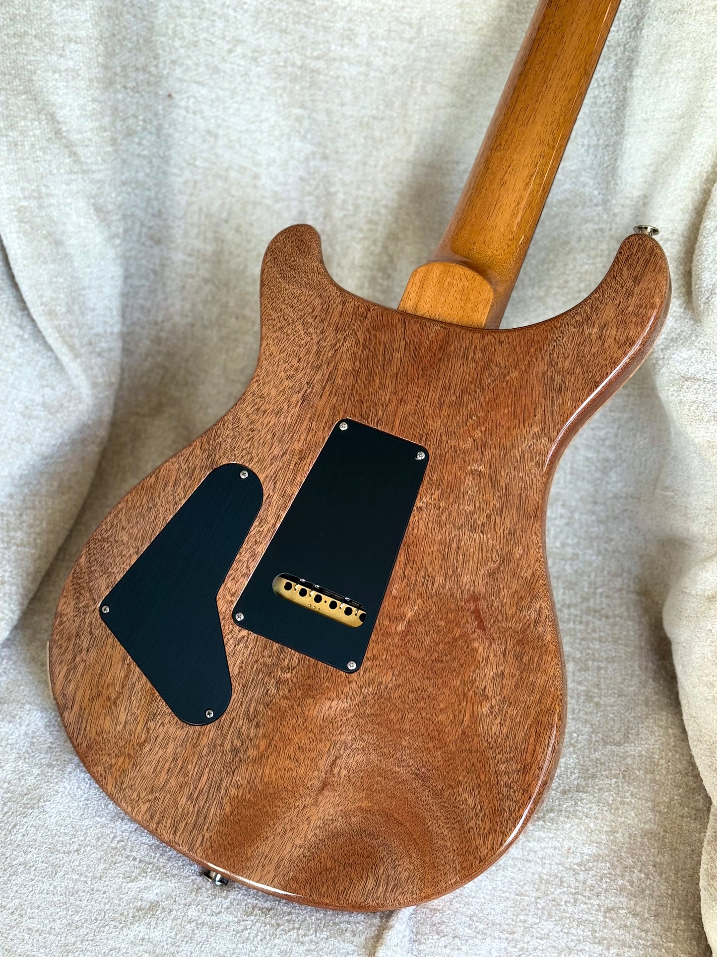 PRS Custom 24 | Antique White with Natural Back