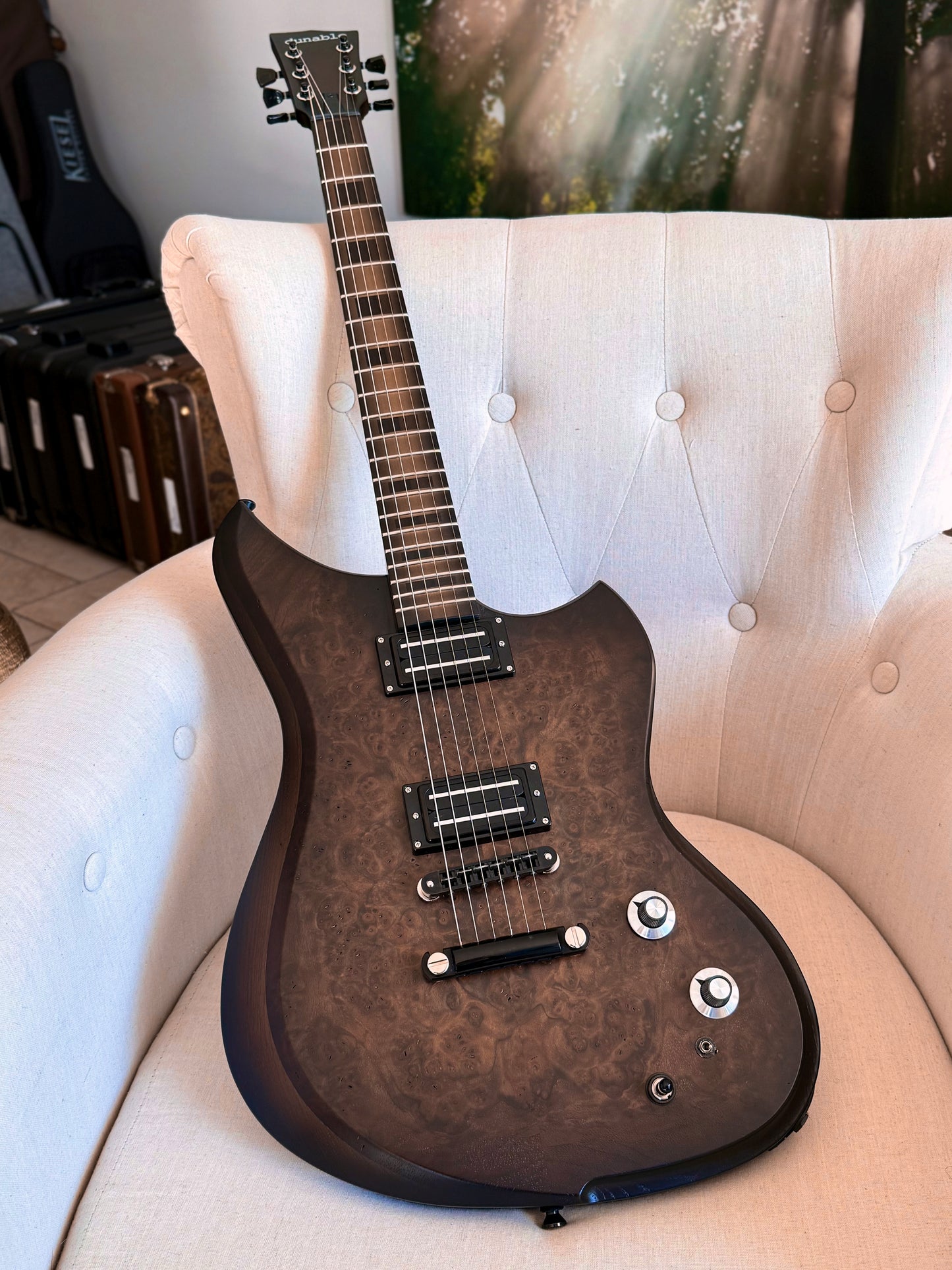 Dunable Yeti USA Custom Shop | Amber Tobacco Burst