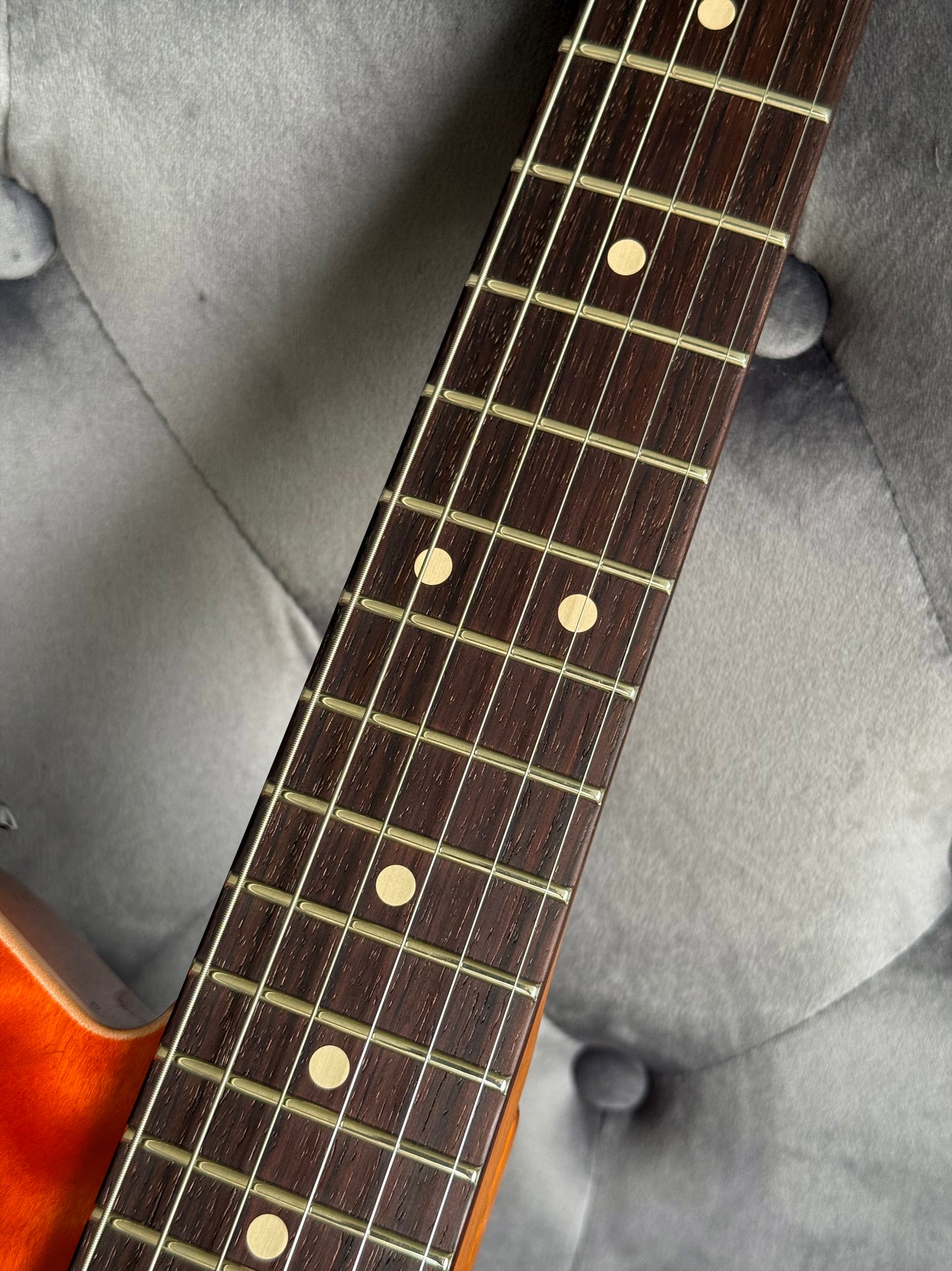 Suhr Oso Short-Scale | Custom Orange Stain