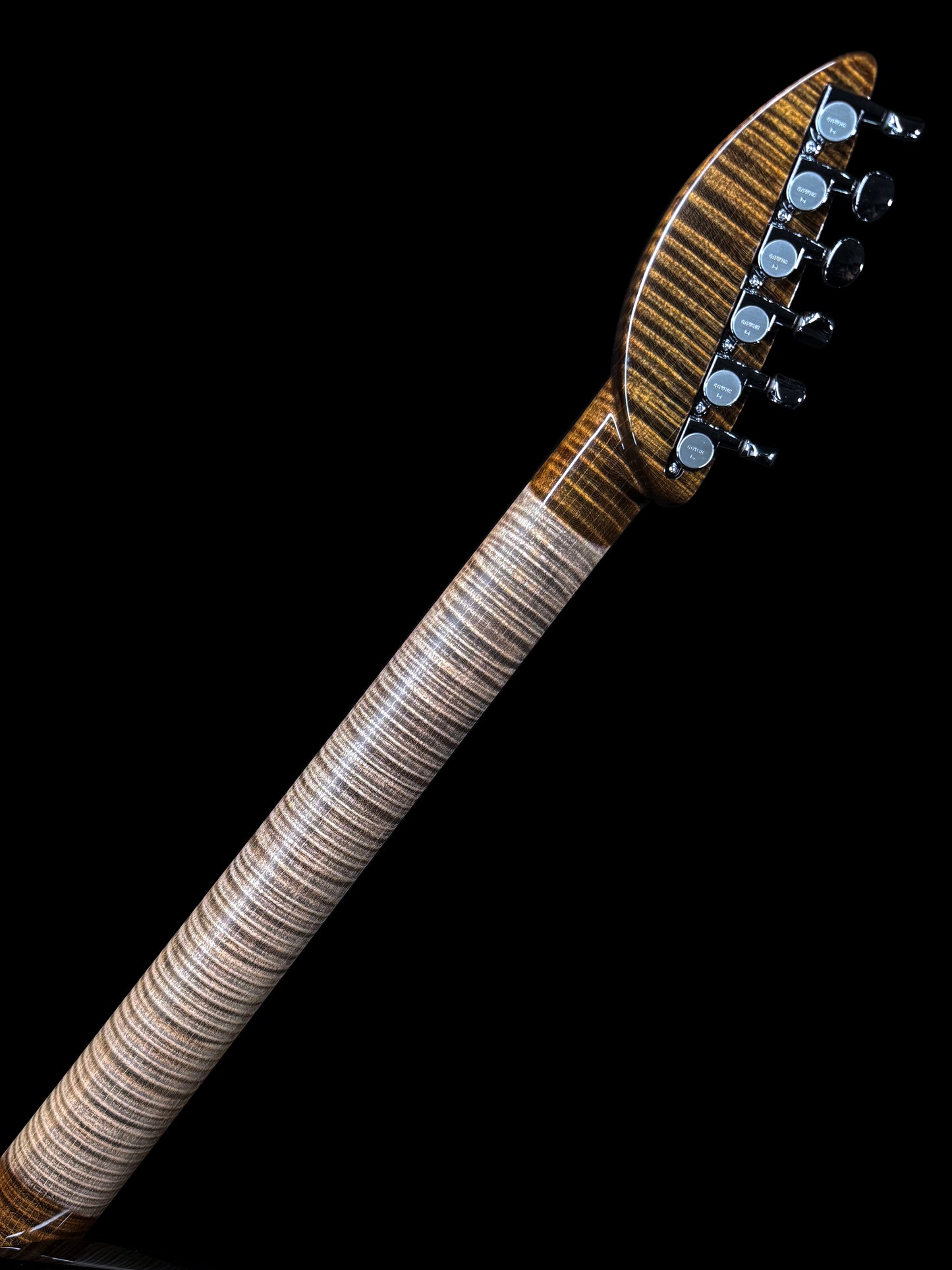 Teuffel Niwa Prodigy #15 | Amati Dark Brown Sunburst