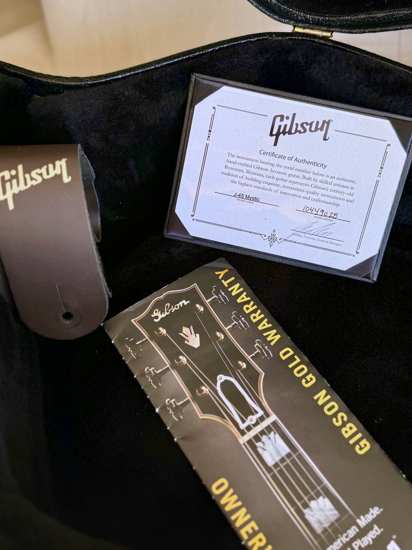 Gibson Custom Shop J-45 Mystic Limited Edition | Autumn Burst