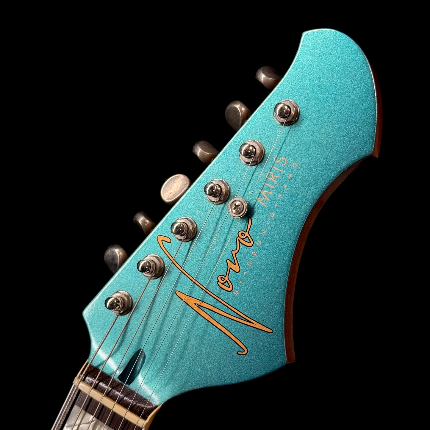 Novo Guitars Miris J Custom | Lake Placid Blue