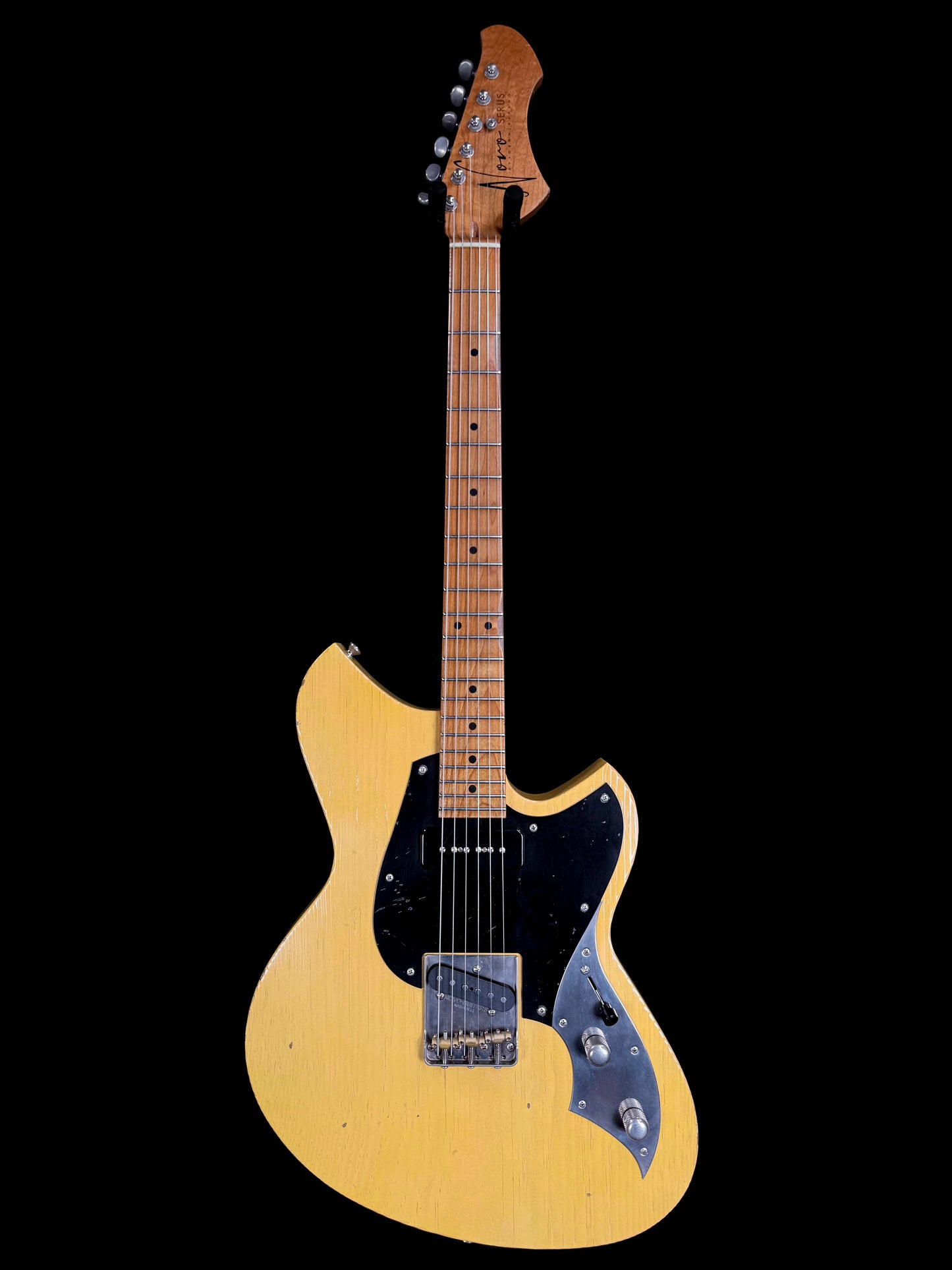 Novo Guitars Serus T LTD | Butterscotch Blonde