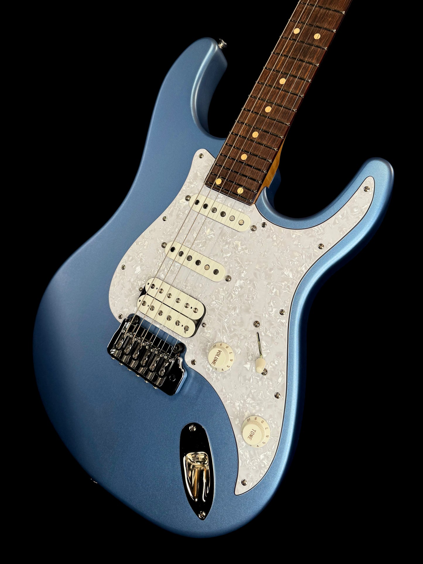 LSL Instruments Saticoy 24 One B | Satin Pelham Blue