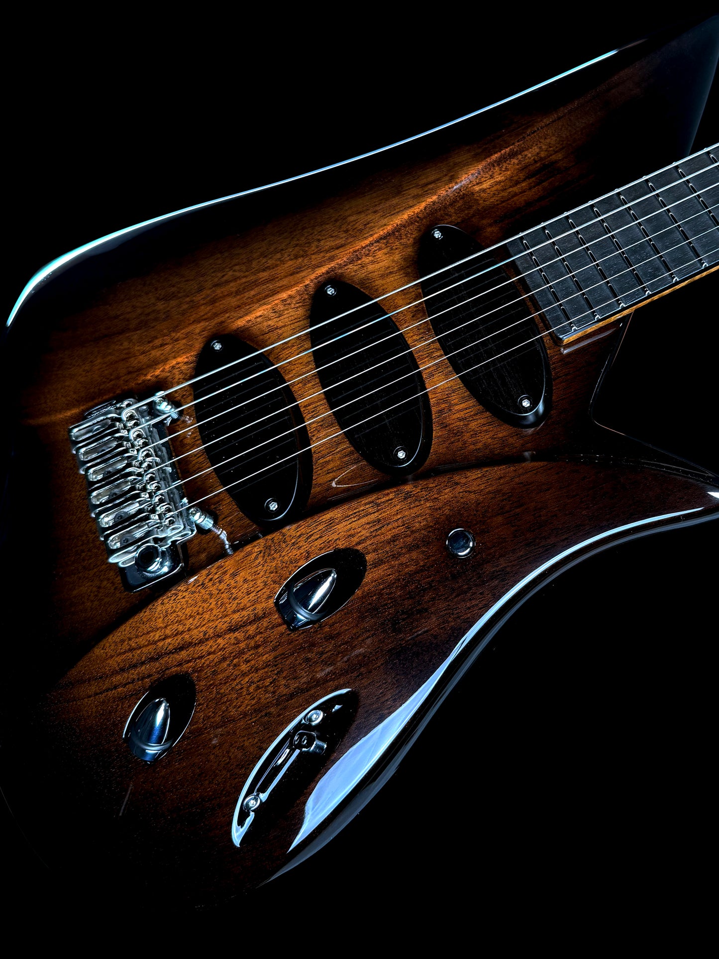 Teuffel Niwa Prodigy #15 | Amati Dark Brown Sunburst