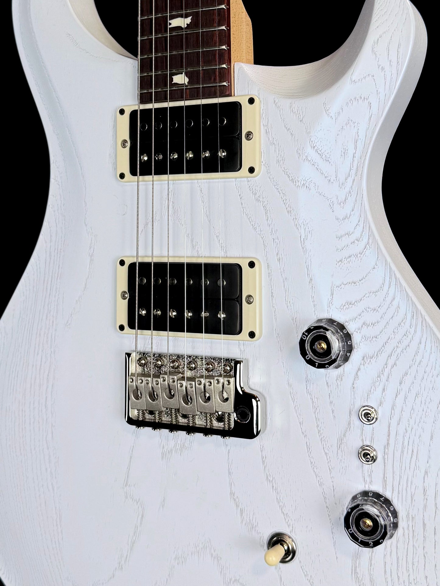 PRS CE 24-08 Swamp Ash Limited Edition | Pearl White