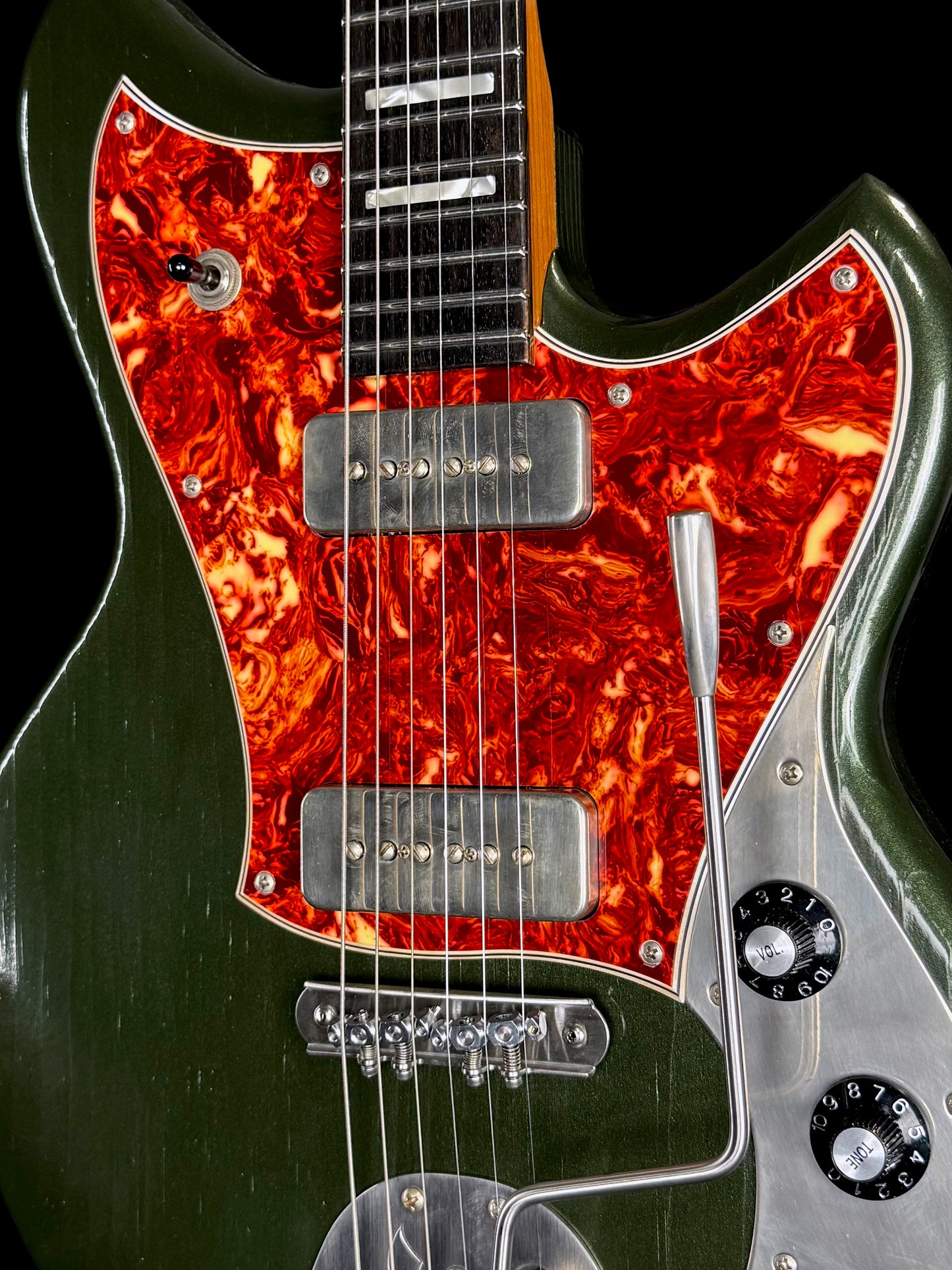 Novo Guitars Serus J Custom | Cadillac Green