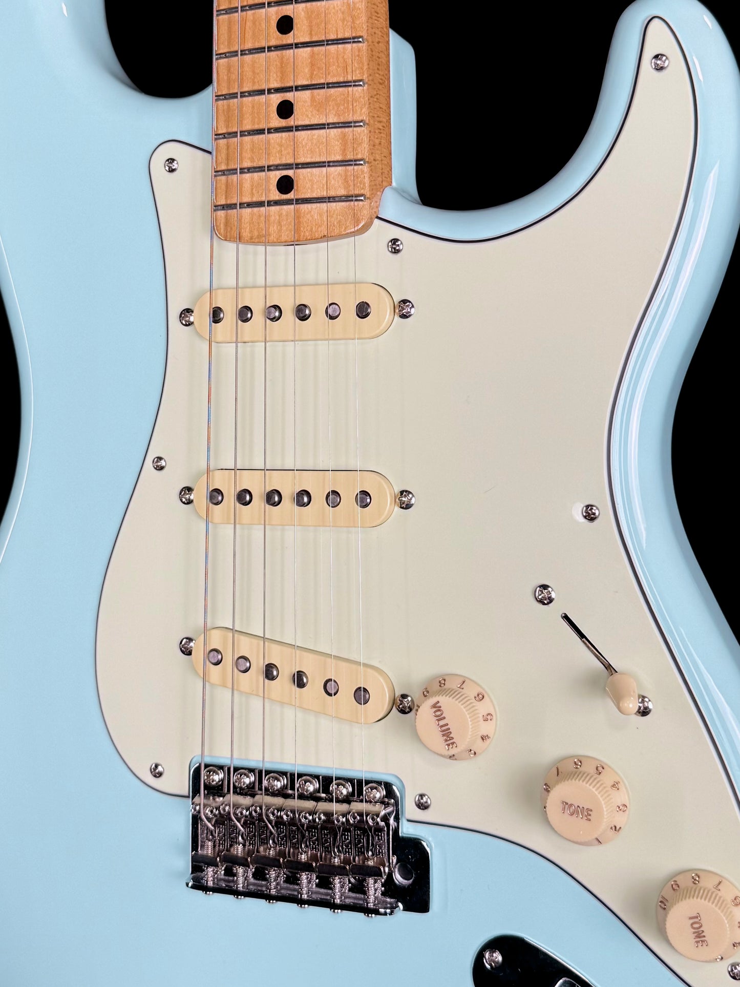 Fender Vintera '50s Stratocaster | Daphne Blue