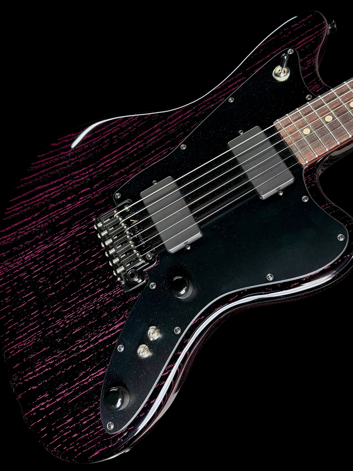 Tom Anderson Raven Classic | Black with Magenta Dog Hair