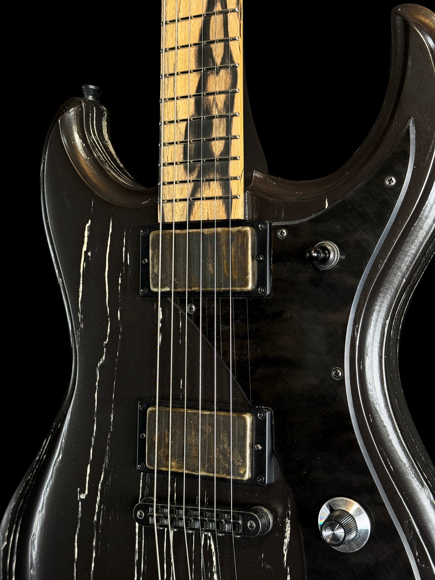 Dunable Gnarwhal USA Custom Shop | Black with Cream Pore Fill