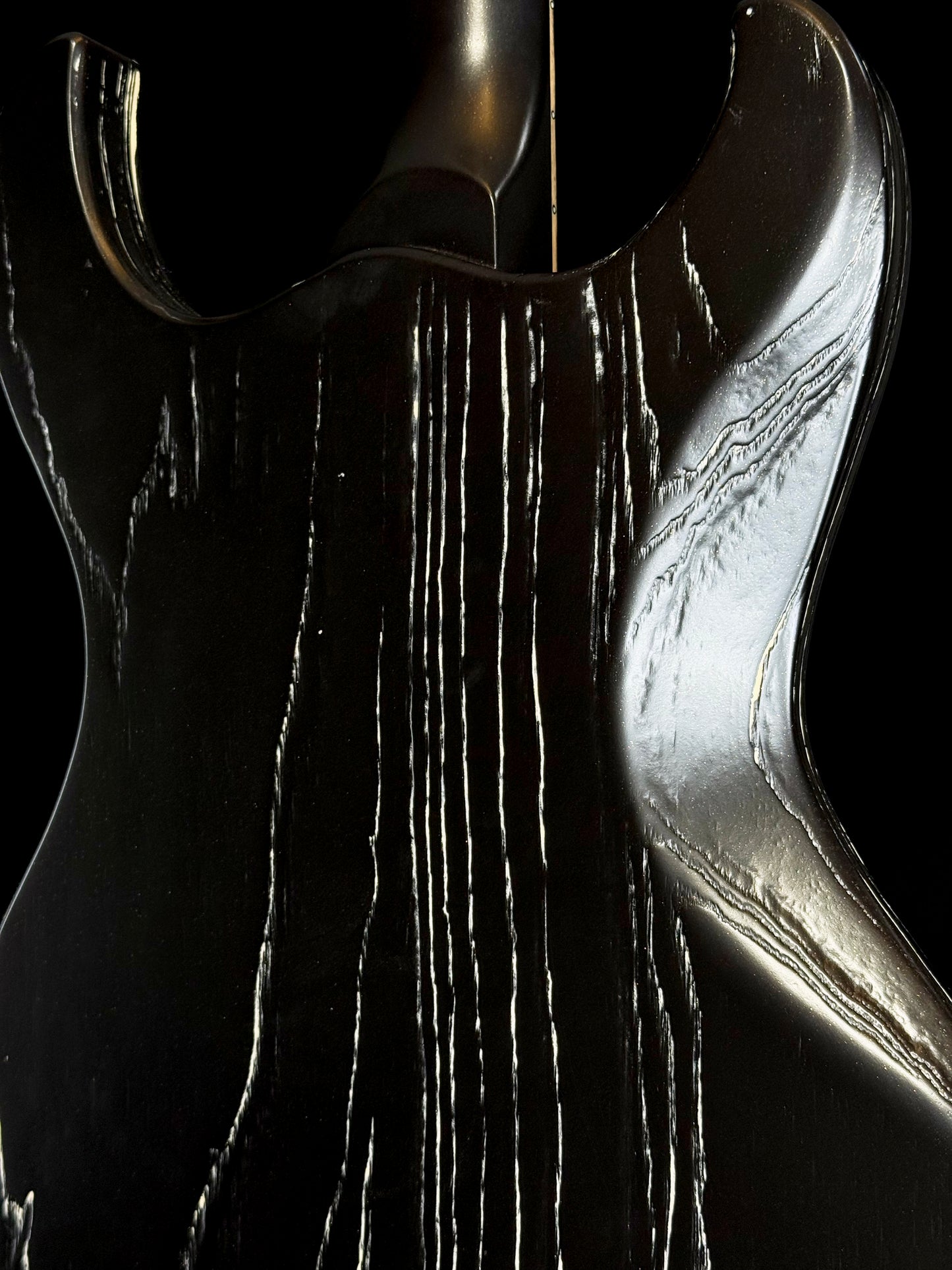 Dunable Gnarwhal USA Custom Shop | Black with Cream Pore Fill