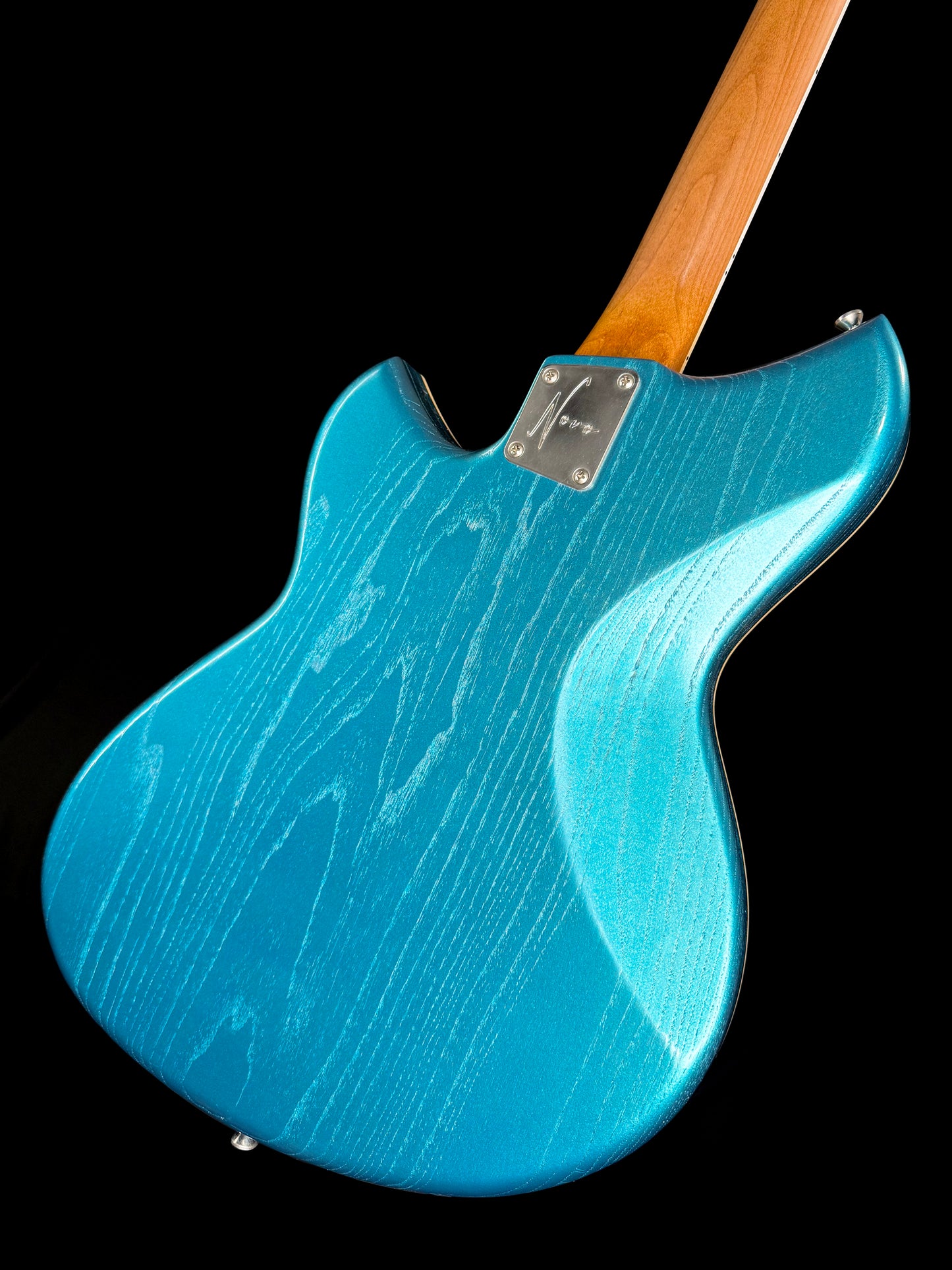 Novo Guitars Miris J Custom | Lake Placid Blue