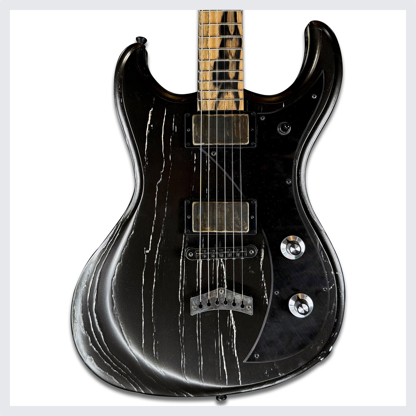 Dunable Gnarwhal USA Custom Shop | Black with Cream Pore Fill