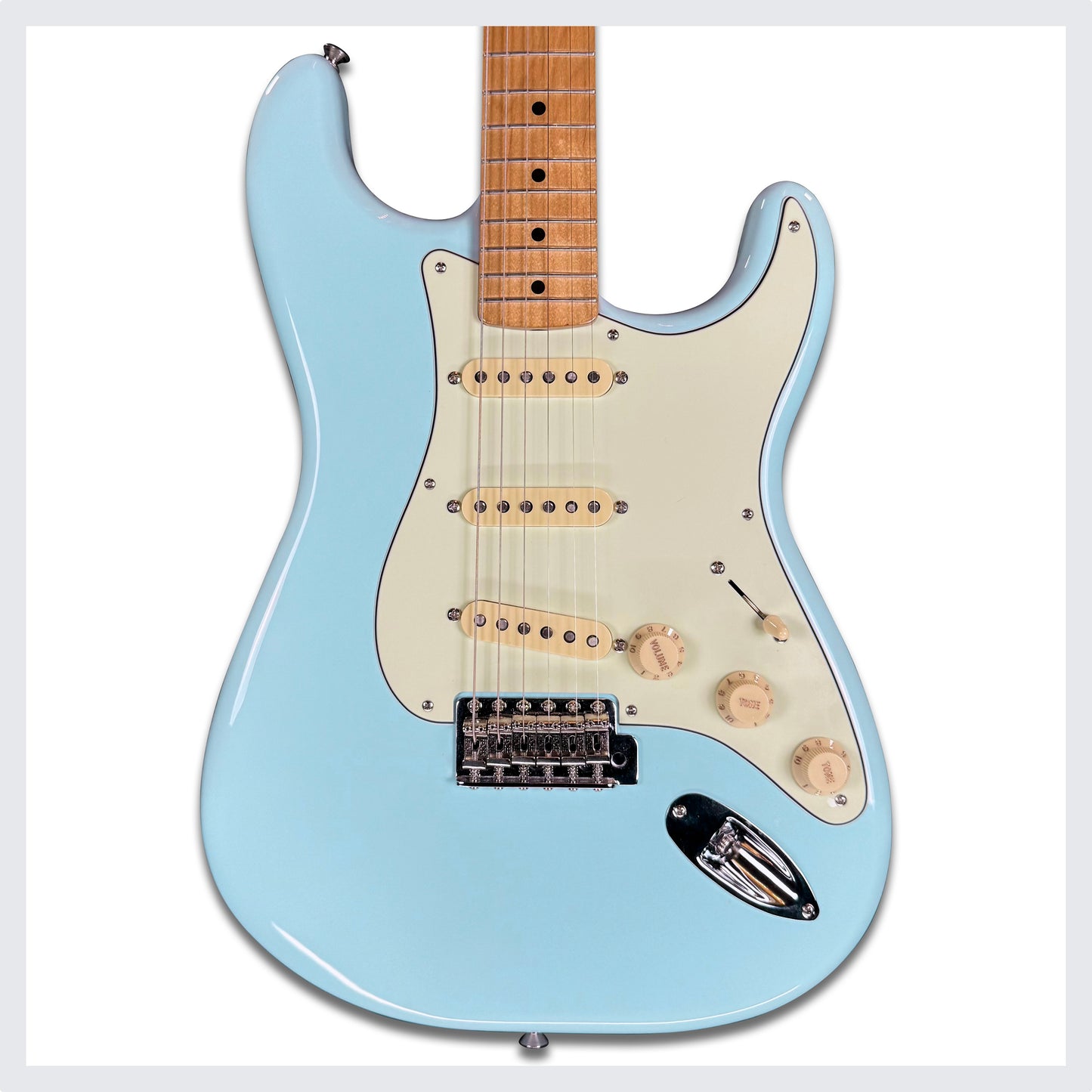 Fender Vintera '50s Stratocaster | Daphne Blue