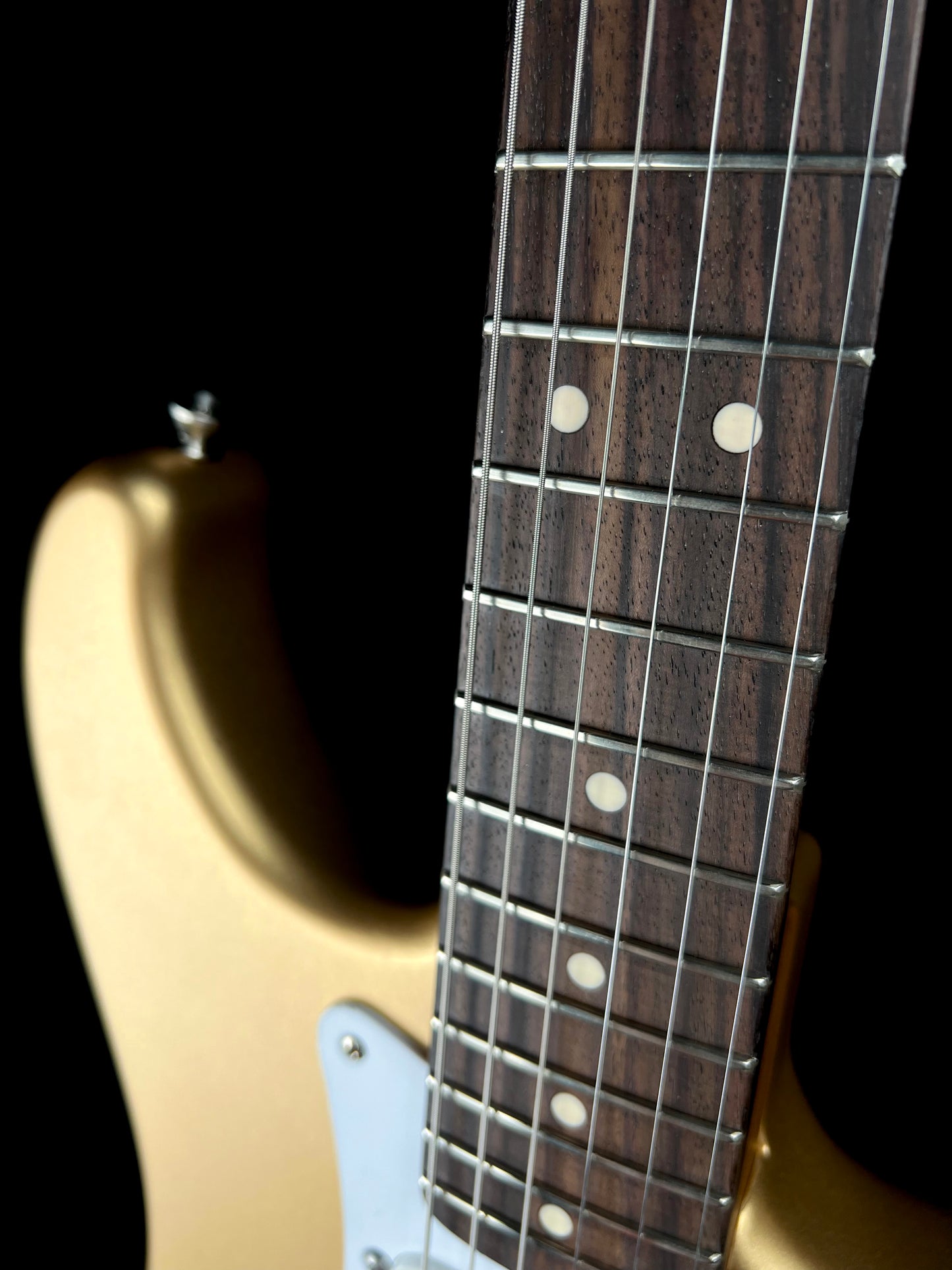 LSL Instruments Saticoy | Matte Gold Metallic