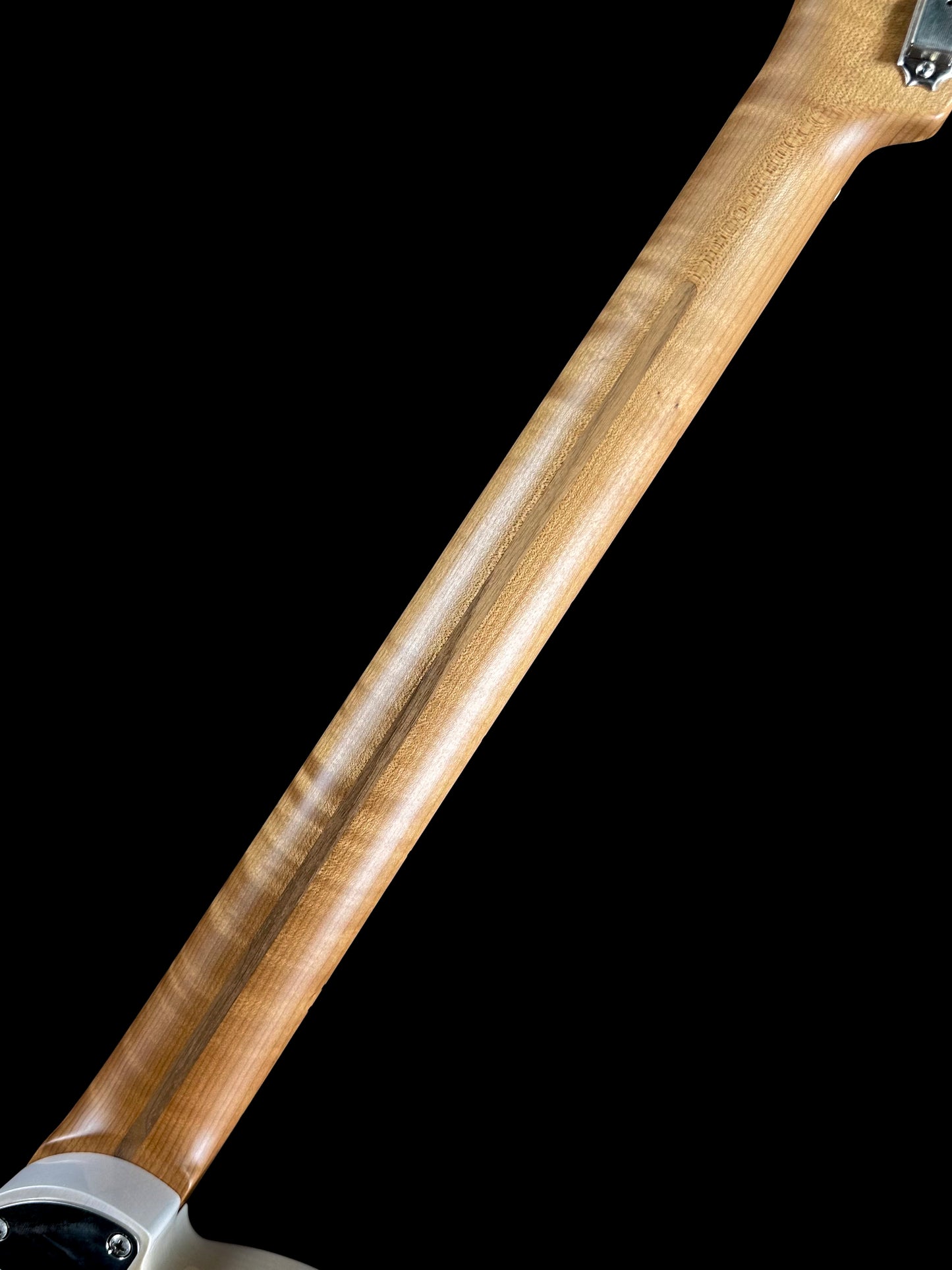 LSL Instruments Bad Bone 2 | Vintage Cream