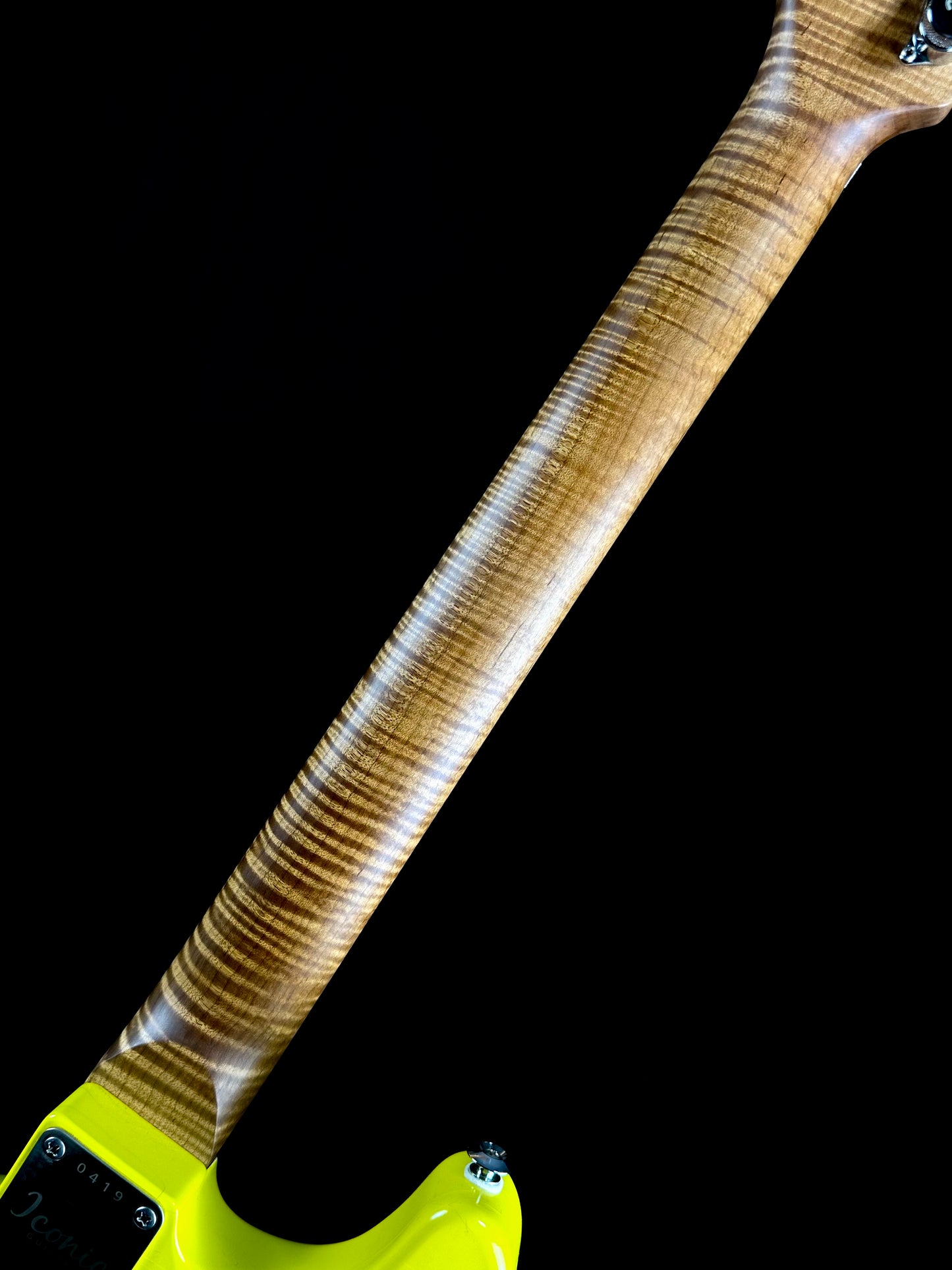 Iconic Guitars Solana Evo SD | Acid Green