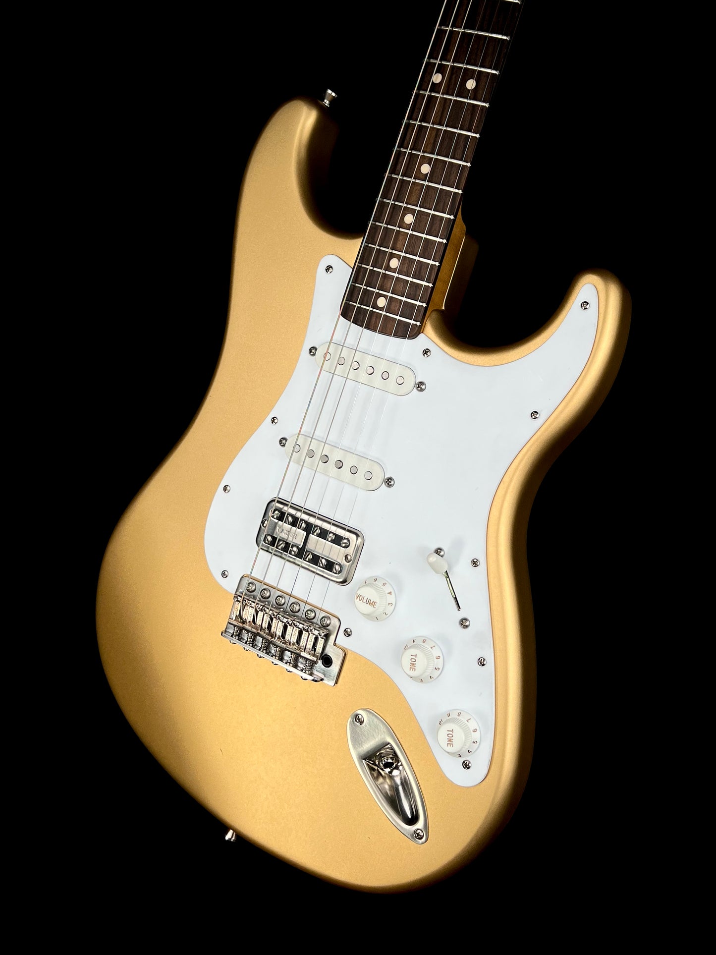 LSL Instruments Saticoy | Matte Gold Metallic