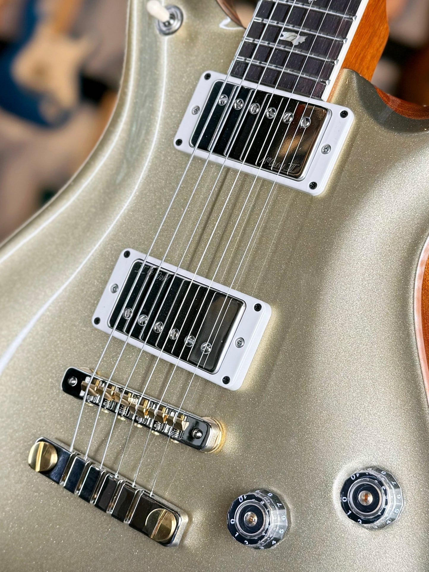 PRS McCarty 594 Sprayer's Choice | Champagne Sparkle/Natural Back