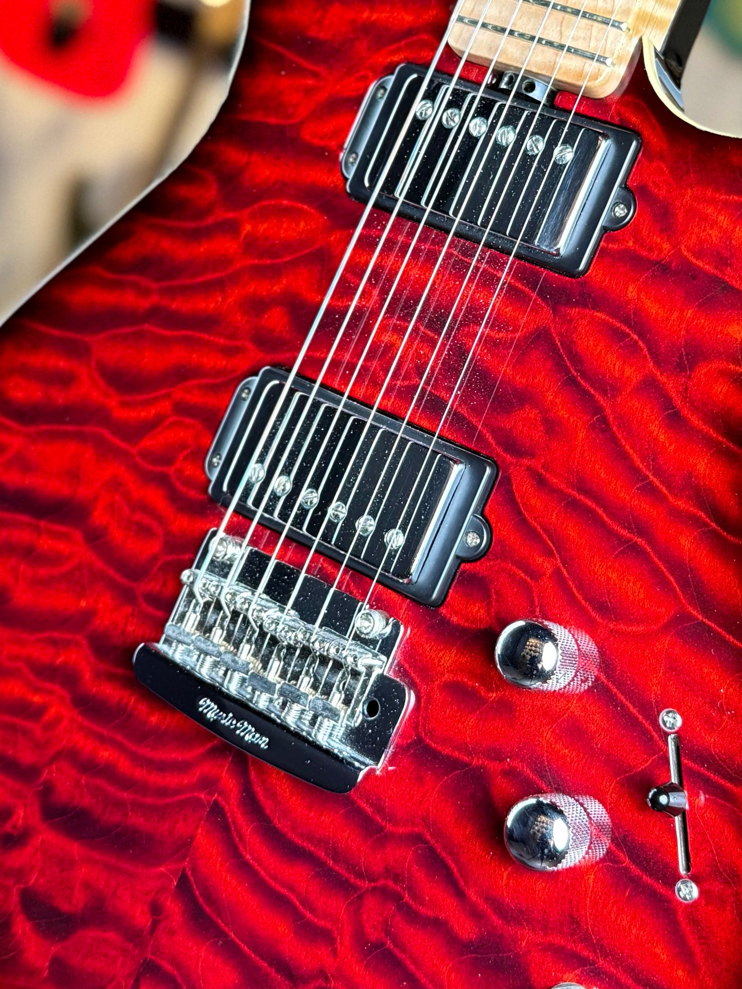 Ernie Ball Music Man Axis 25th Anniversary | Trans Red Burst (Pre-Owned)