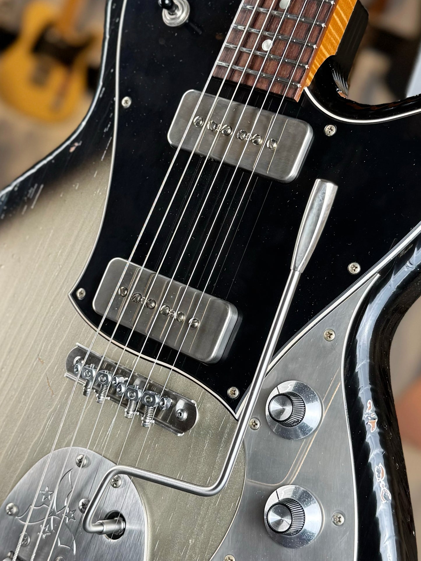 Novo Guitars Serus J Custom | Inca Burst