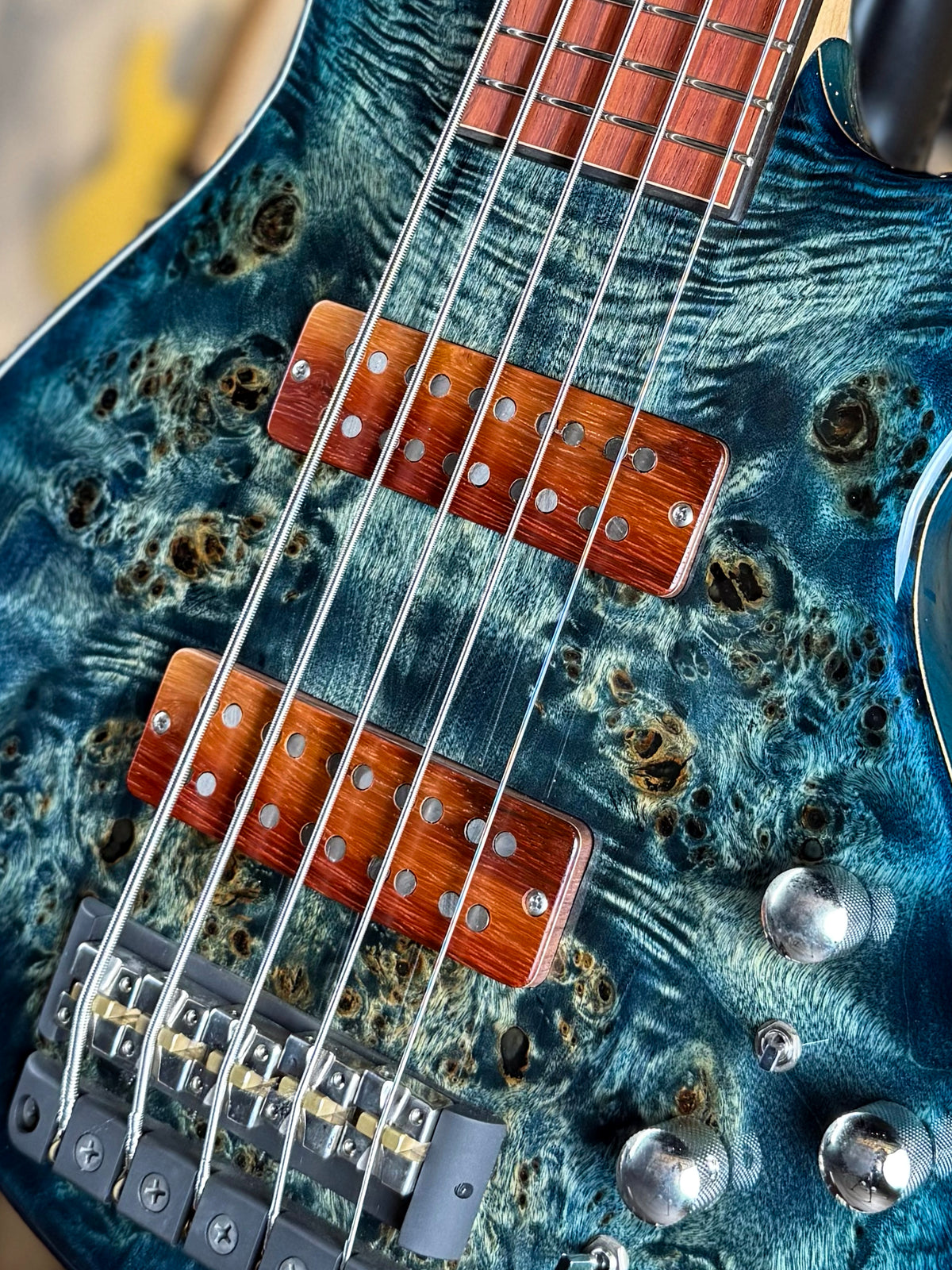 Fibenare Guitars Custom Shop Globe 5 String Bass | Tortoise Blue Gloss