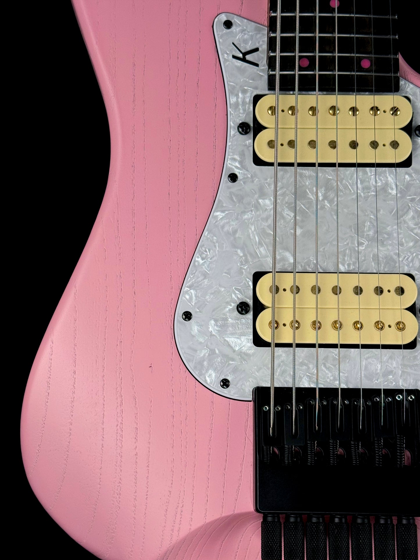 Kiesel Headless Delos 7  | Light Pink Raw Tone Satin