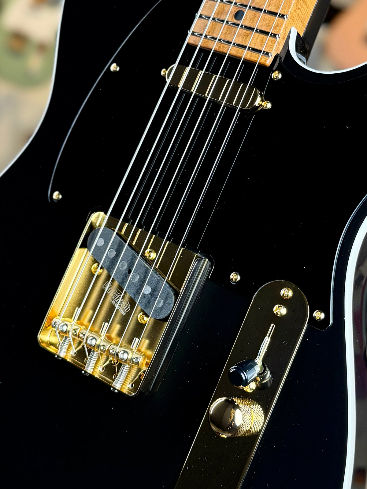 Suhr Mateus Asato Classic T Signature Series | Black