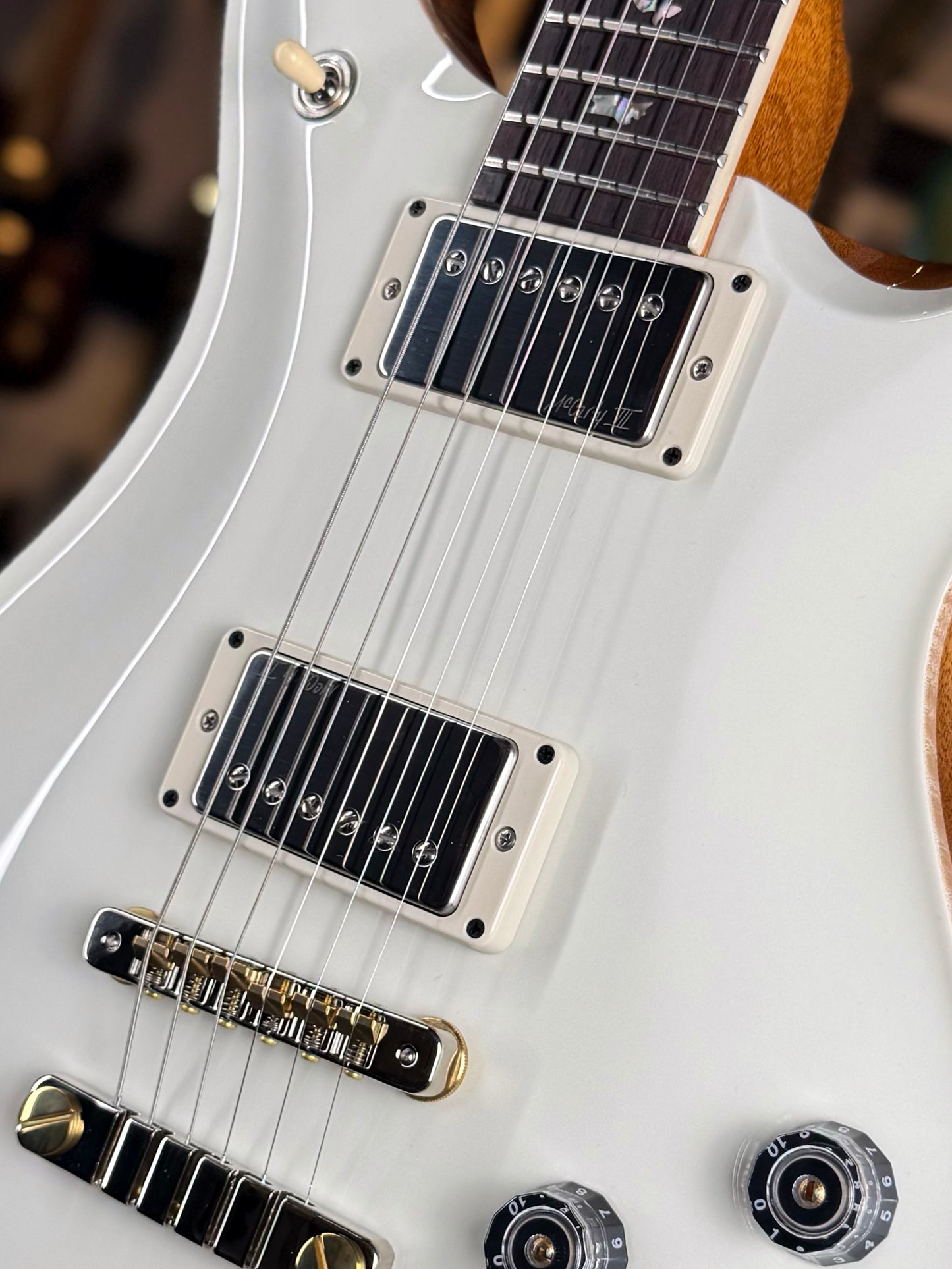 PRS McCarty 594 | Antique White/Natural Back