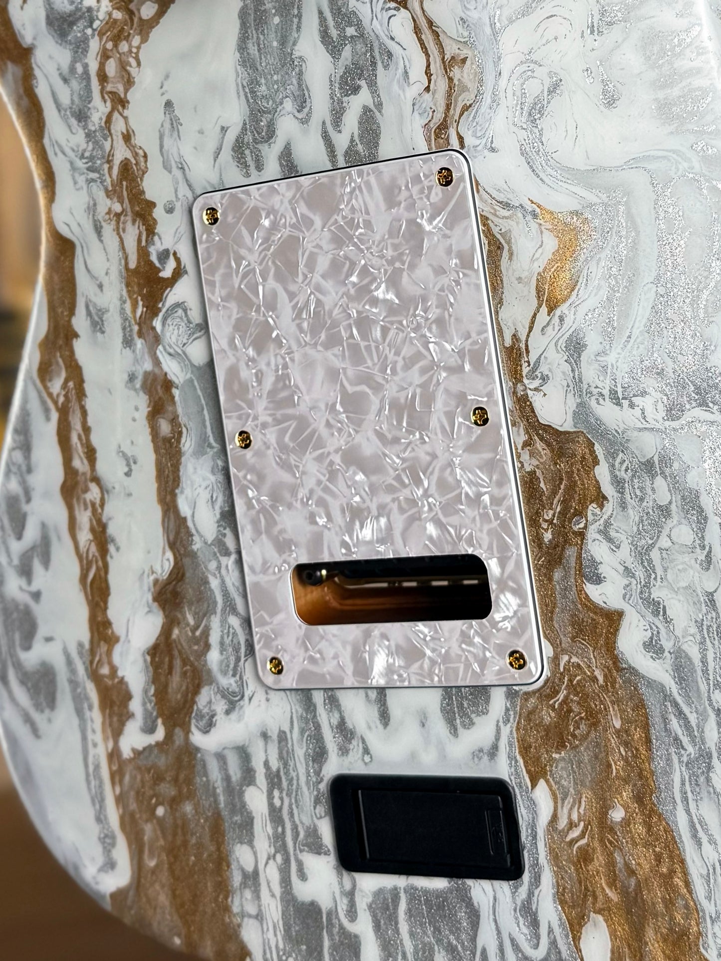 James Tyler Guitars Dann Huff Studio Elite HDX | White Schmear