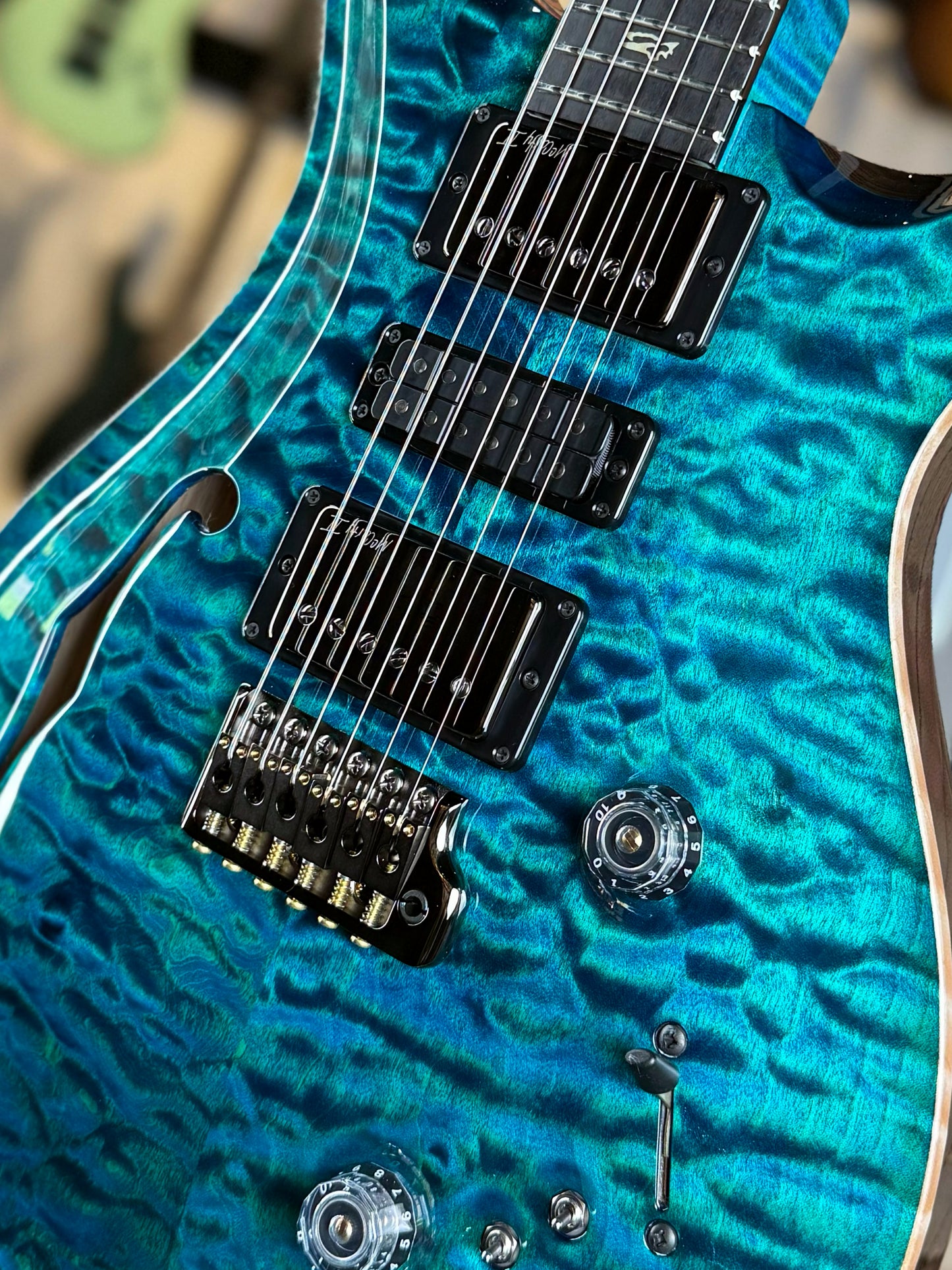 PRS Special 22 Semi-Hollow "10 Top" Sprayer's Choice Wood Library | Trans Blue/Green