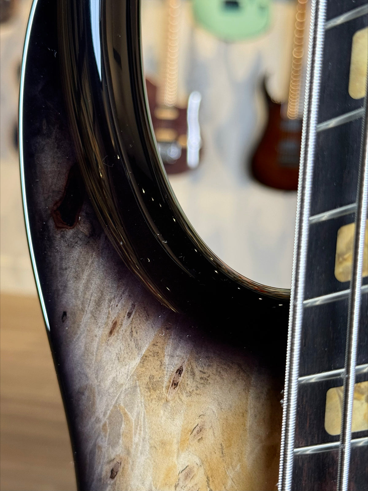 Dingwall Guitars Custom Shop Z3 5 String | Buckeye Burl Natural to Blackburst