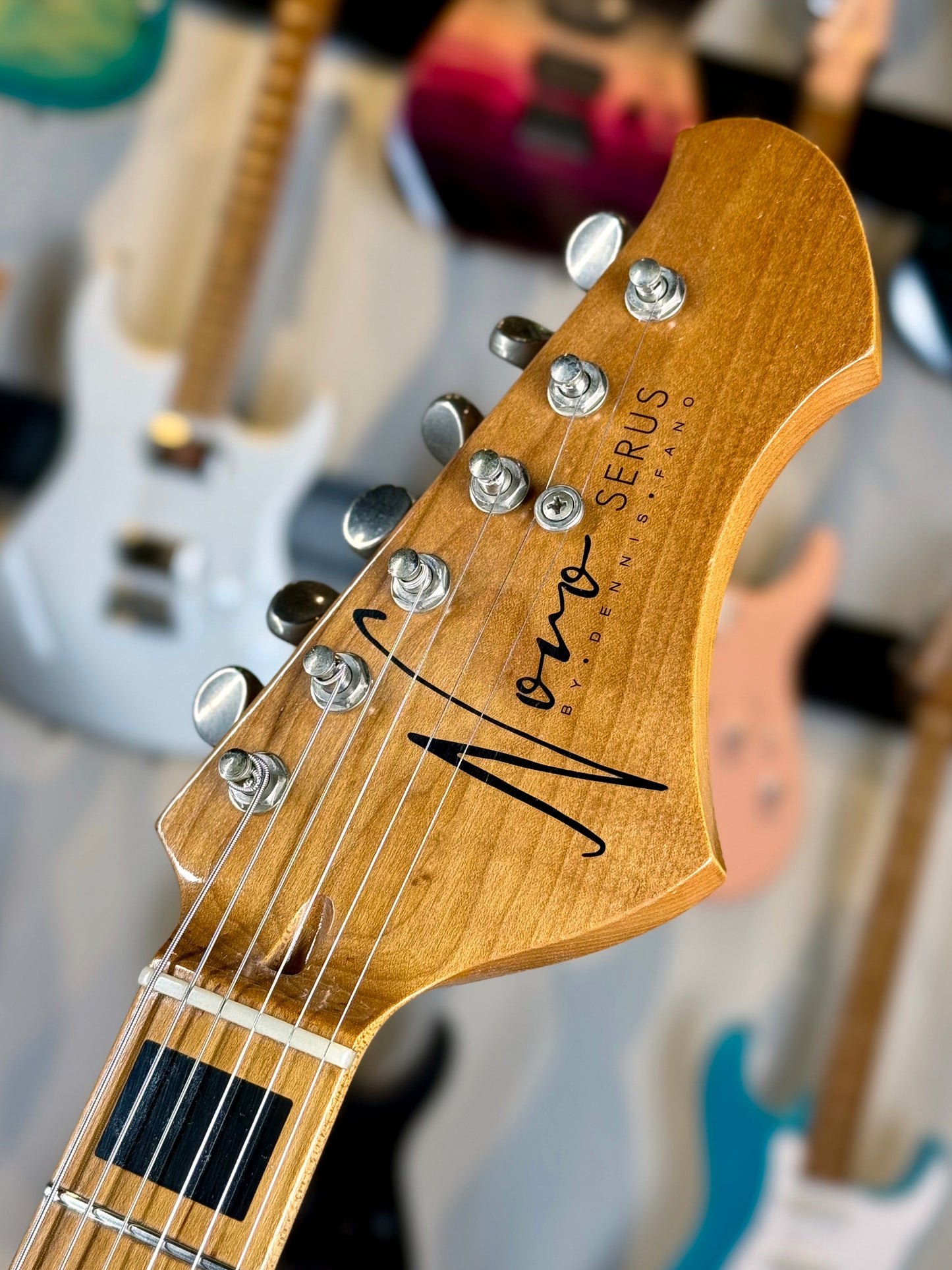 Novo Guitars Serus J HH Custom | Merman Sparkle