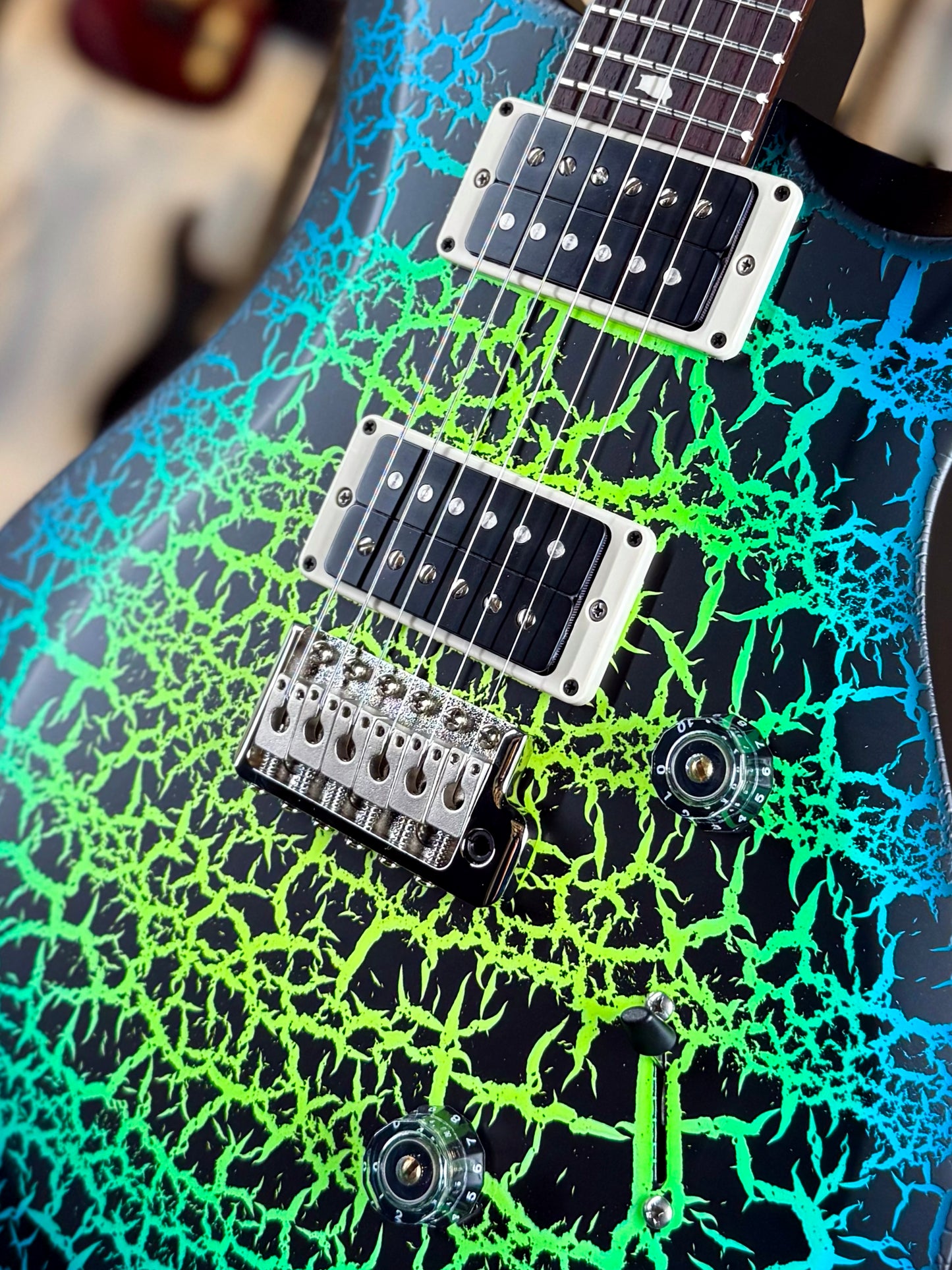 PRS S2 Custom 24 Sprayer's Choice | Neon Green/Blue Crackle Burst