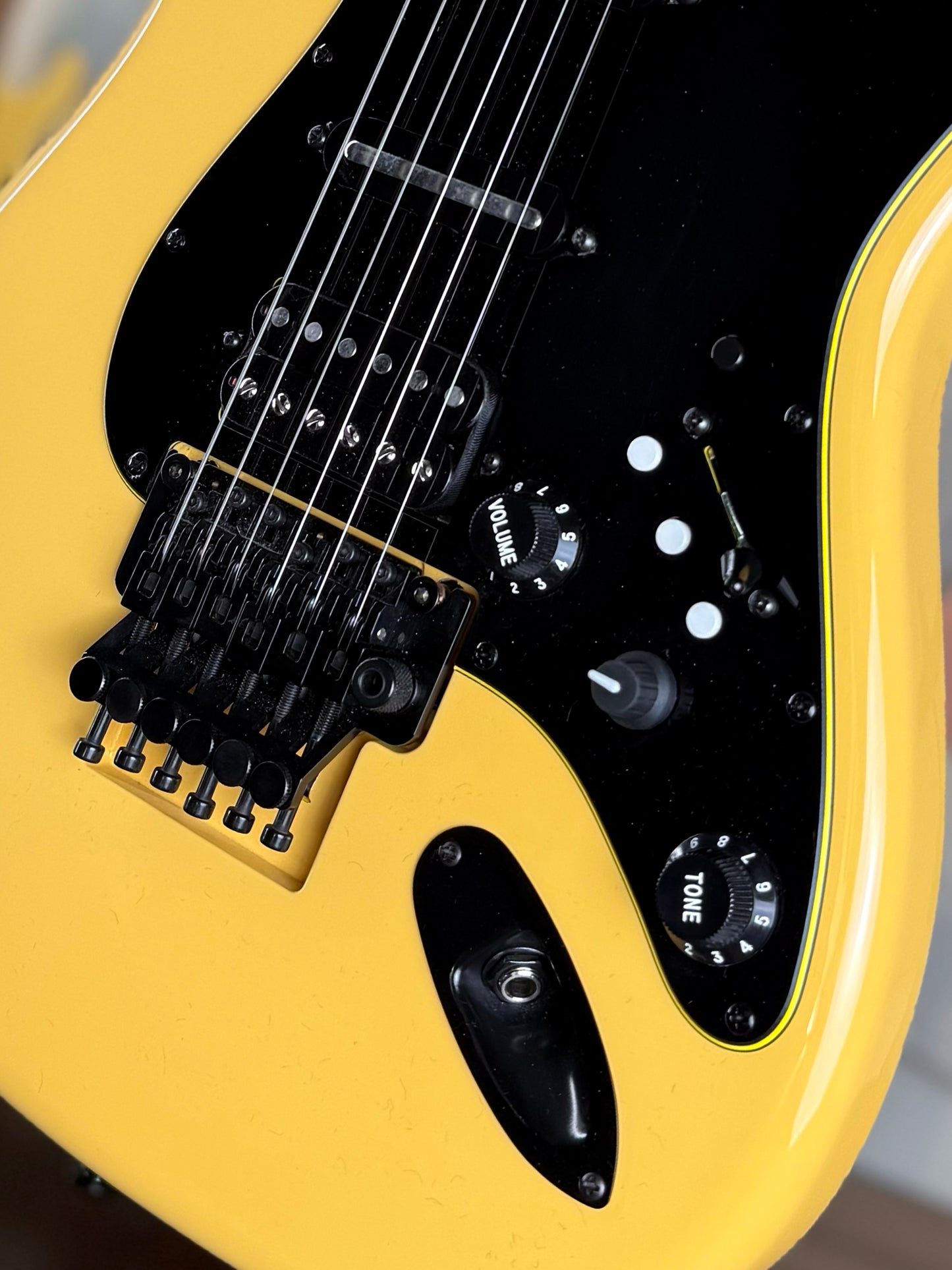 James Tyler Guitars Dann Huff Classic | Yellow (Pre-Owned)