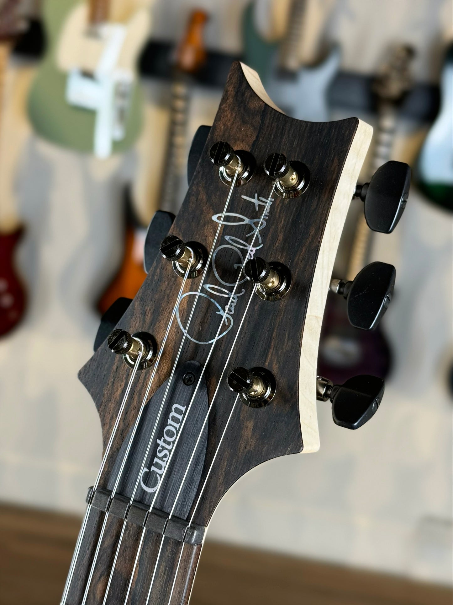 PRS Custom 24-08 Wood Library Sprayer's Choice | Magenta Purple Colorshift/Natural Back