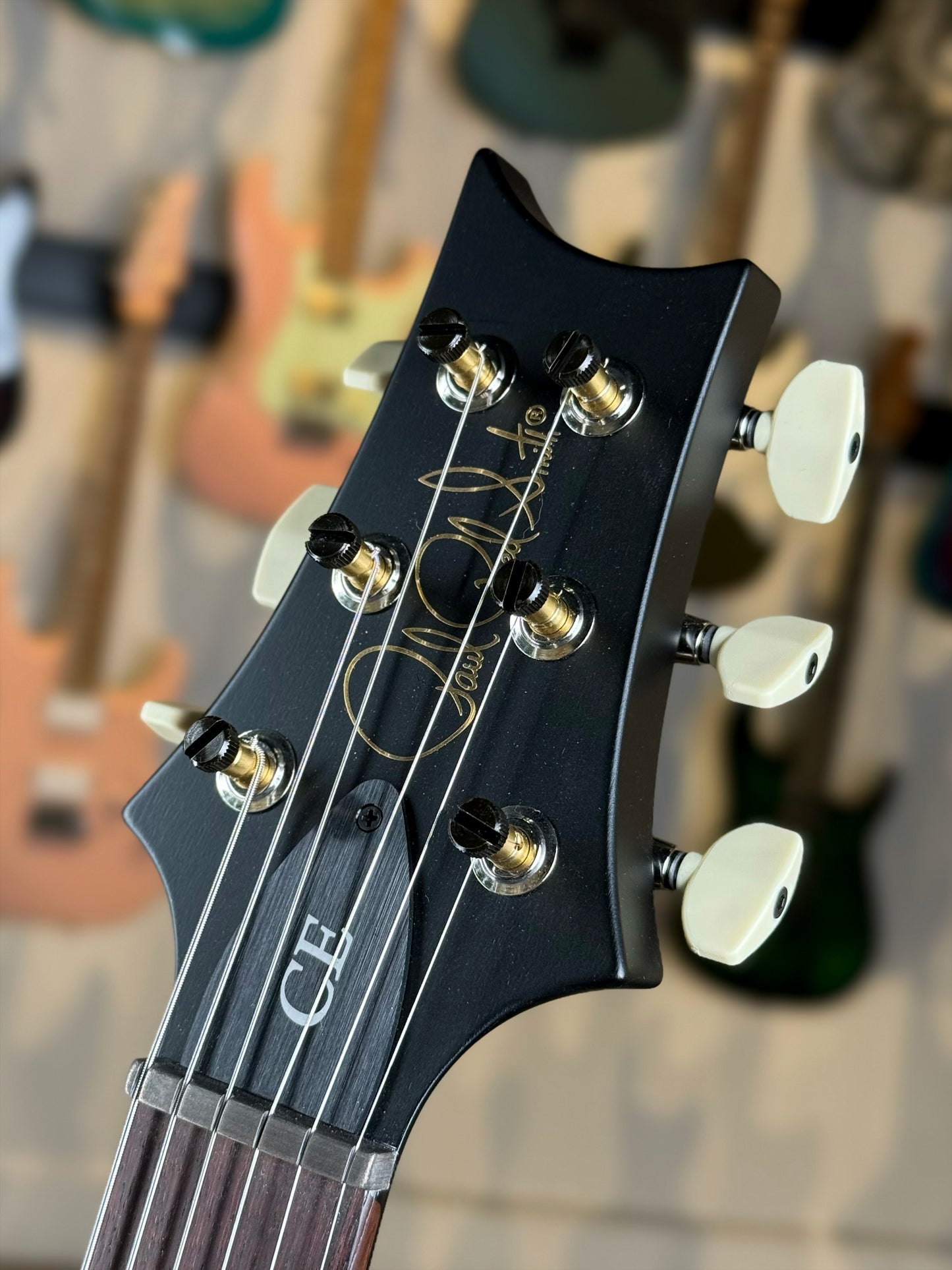 PRS CE 24 Sprayer's Choice | Pink Magenta Sparkle